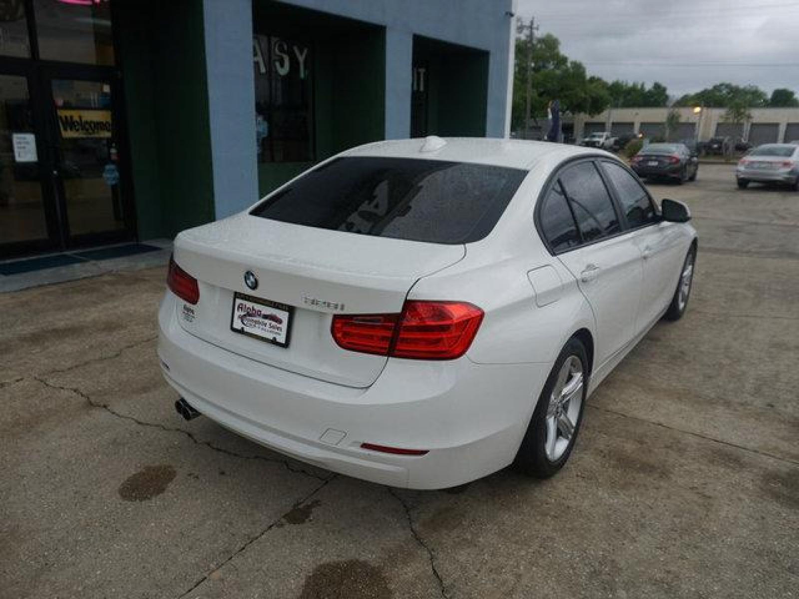 2014 White BMW 3 Series (WBA3C1C57EK) with an 2.0L 4Cyl Turbo engine, 8 Spd Automatic transmission, located at 6904 Johnston St., Lafayette, LA, 70503, (337) 988-1960, 30.143589, -92.100601 - Prices are subject to change as improvements done by the service dept. Prices are for Cash sales only, Plus TTL. This Vehicle is Serviced well and Warranties Available too. Easy Financing. Drives Great and everything works. Price subject to change as improvements done by the service dept. Easy CR - Photo #11