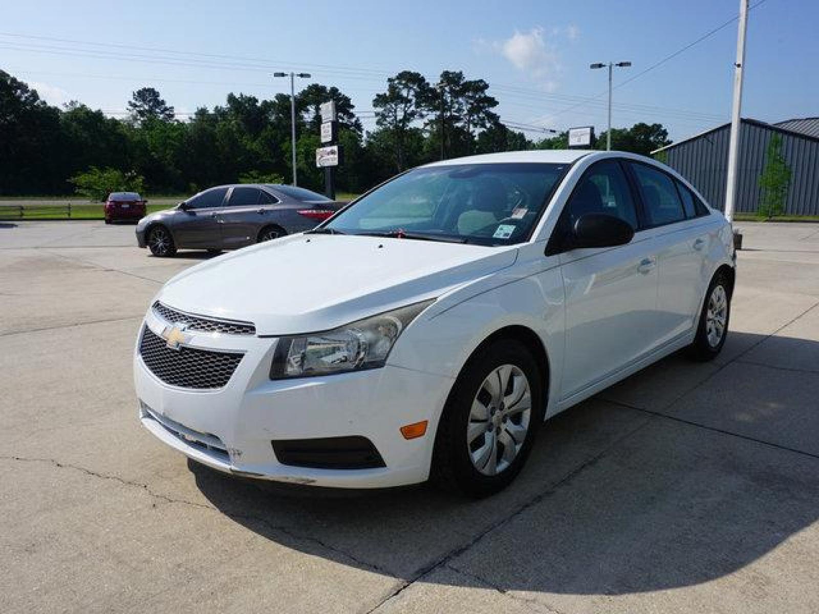 2013 White Chevrolet Cruze (1G1PB5SH7D7) with an 1.8L 4Cyl engine, Manual transmission, located at 6904 Johnston St., Lafayette, LA, 70503, (337) 988-1960, 30.143589, -92.100601 - Prices are subject to change as improvements done by the service dept. Prices are for Cash sales only, Plus TTL. This Vehicle is Serviced well and Warranties Available too. Easy Financing. Drives Great and everything works. Price subject to change as improvements done by the service dept. Easy CR - Photo #3