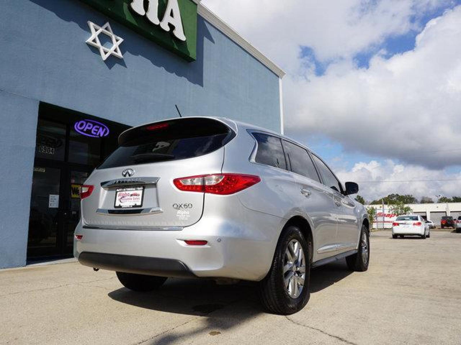 2014 Silver INFINITI QX60 (5N1AL0MN2EC) with an 3.5L V6 engine, Automatic transmission, located at 6904 Johnston St., Lafayette, LA, 70503, (337) 988-1960, 30.143589, -92.100601 - Prices are subject to change as improvements done by the service dept. Prices are for Cash sales only, Plus TTL. This Vehicle is Serviced well and Warranties Available too. Easy Financing. Drives Great and everything works. Price subject to change as improvements done by the service dept. Easy CR - Photo #11