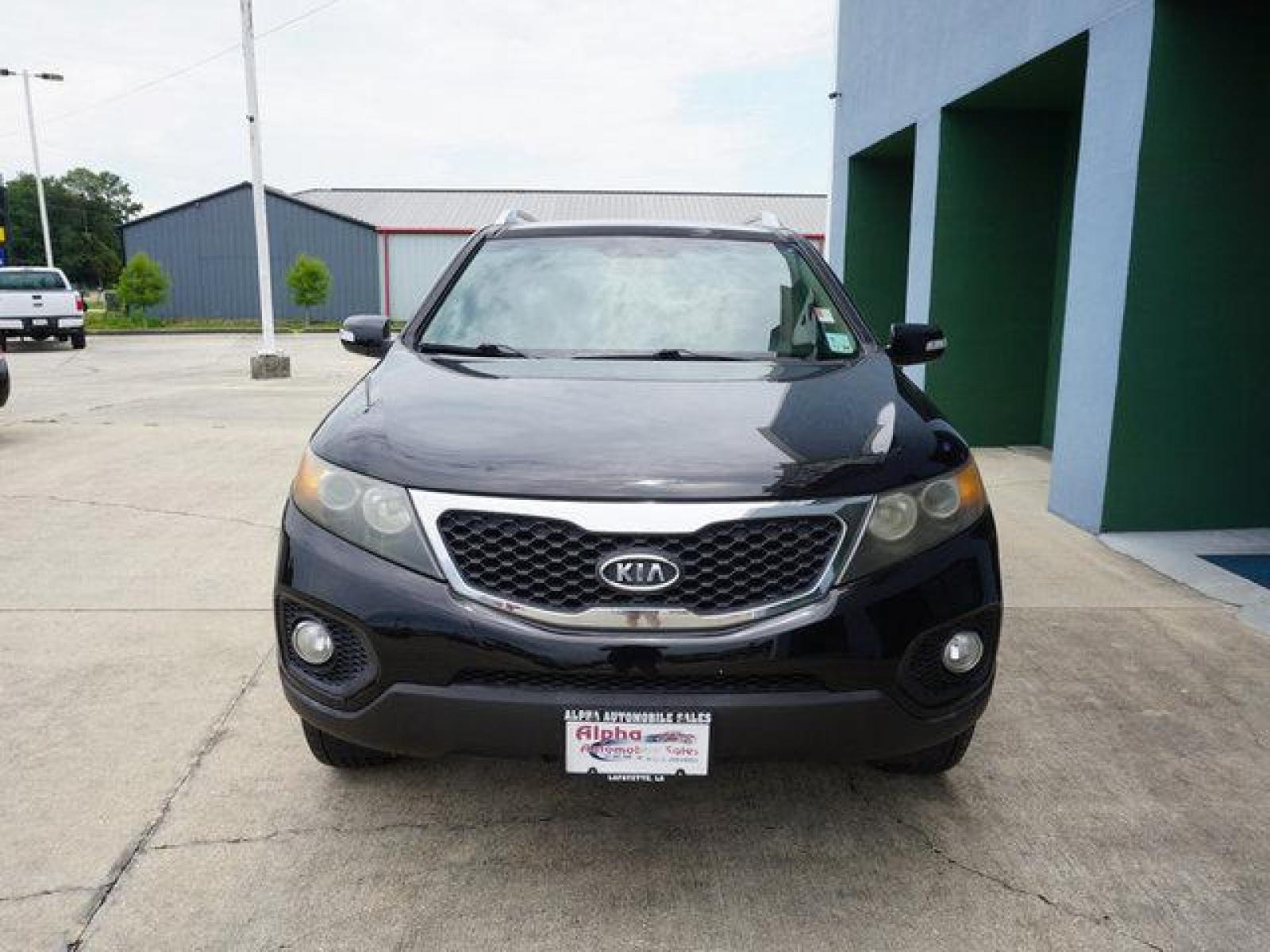 2011 Black Kia Sorento (5XYKUDA29BG) with an 3.5L V6 engine, Automatic transmission, located at 6904 Johnston St., Lafayette, LA, 70503, (337) 988-1960, 30.143589, -92.100601 - Prices are subject to change as improvements done by the service dept. Prices are for Cash sales only, Plus TTL. This Vehicle is Serviced well and Warranties Available too. Easy Financing. Drives Great and everything works. Price subject to change as improvements done by the service dept. Easy CR - Photo #4