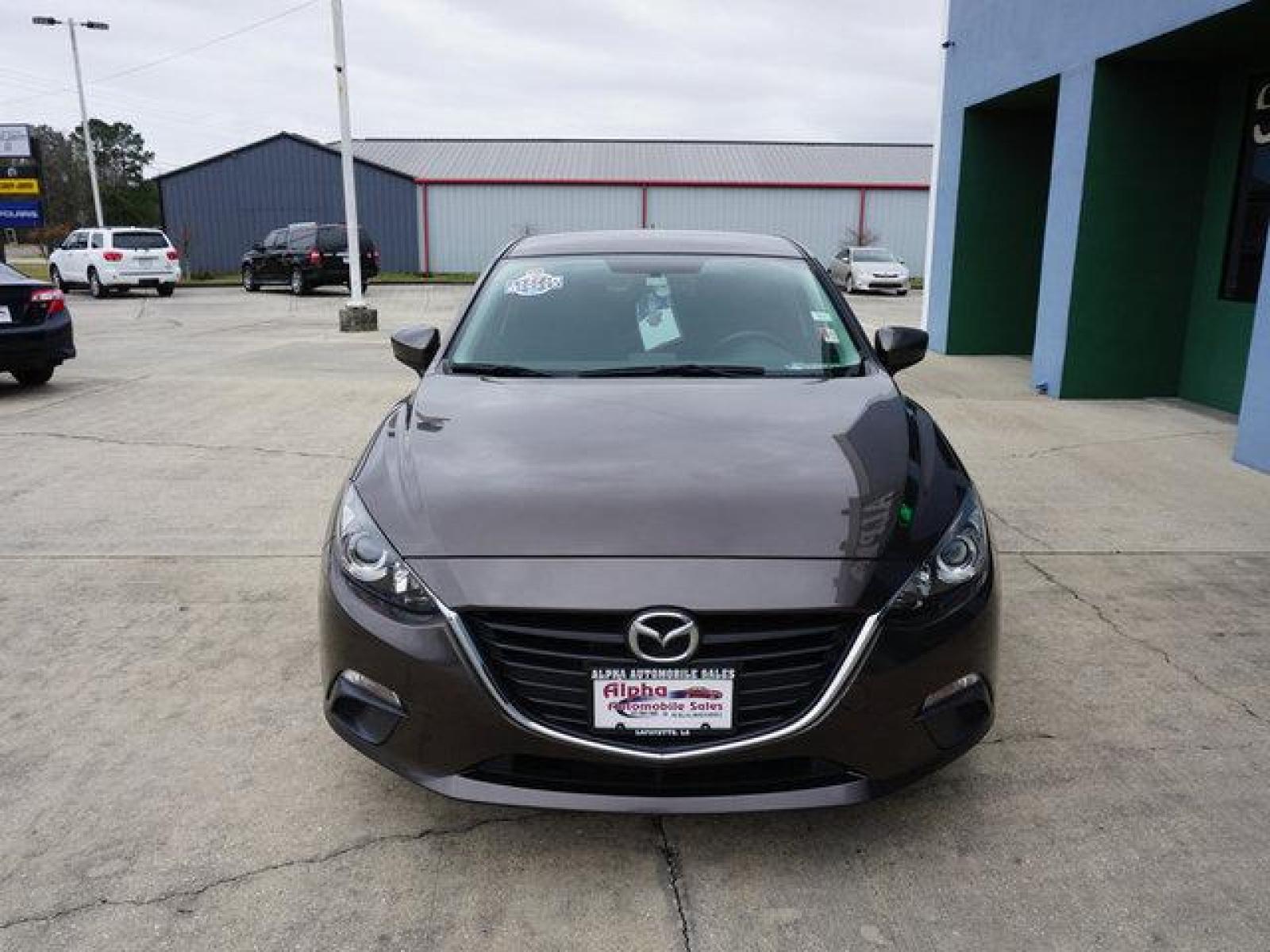 2014 Gray Mazda Mazda3 (3MZBM1L75EM) with an 2.0L 4Cyl engine, Automatic transmission, located at 6904 Johnston St., Lafayette, LA, 70503, (337) 988-1960, 30.143589, -92.100601 - Prices are subject to change as improvements done by the service dept. Prices are for Cash sales only, Plus TTL. This Vehicle is Serviced well and Warranties Available too. Easy Financing. Drives Great and everything works. Price subject to change as improvements done by the service dept. Easy CR - Photo #4