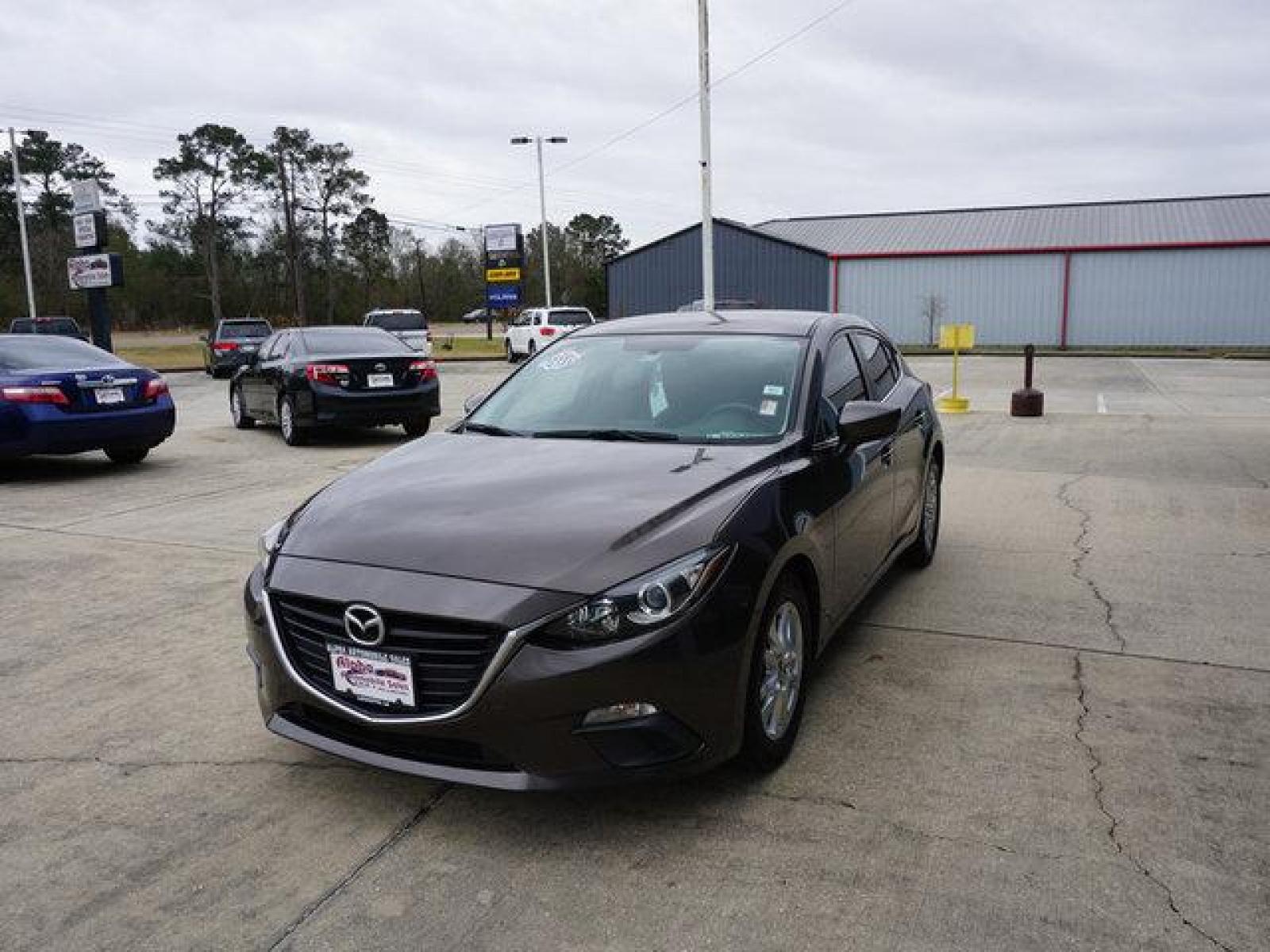 2014 Gray Mazda Mazda3 (3MZBM1L75EM) with an 2.0L 4Cyl engine, Automatic transmission, located at 6904 Johnston St., Lafayette, LA, 70503, (337) 988-1960, 30.143589, -92.100601 - Prices are subject to change as improvements done by the service dept. Prices are for Cash sales only, Plus TTL. This Vehicle is Serviced well and Warranties Available too. Easy Financing. Drives Great and everything works. Price subject to change as improvements done by the service dept. Easy CR - Photo #6