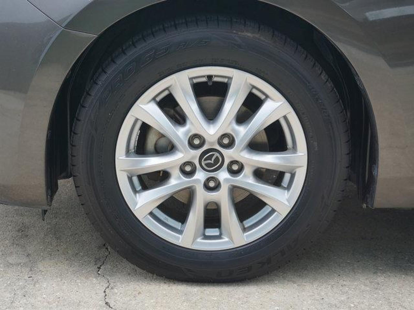 2014 Gray Mazda Mazda3 (3MZBM1L75EM) with an 2.0L 4Cyl engine, Automatic transmission, located at 6904 Johnston St., Lafayette, LA, 70503, (337) 988-1960, 30.143589, -92.100601 - Prices are subject to change as improvements done by the service dept. Prices are for Cash sales only, Plus TTL. This Vehicle is Serviced well and Warranties Available too. Easy Financing. Drives Great and everything works. Price subject to change as improvements done by the service dept. Easy CR - Photo #7