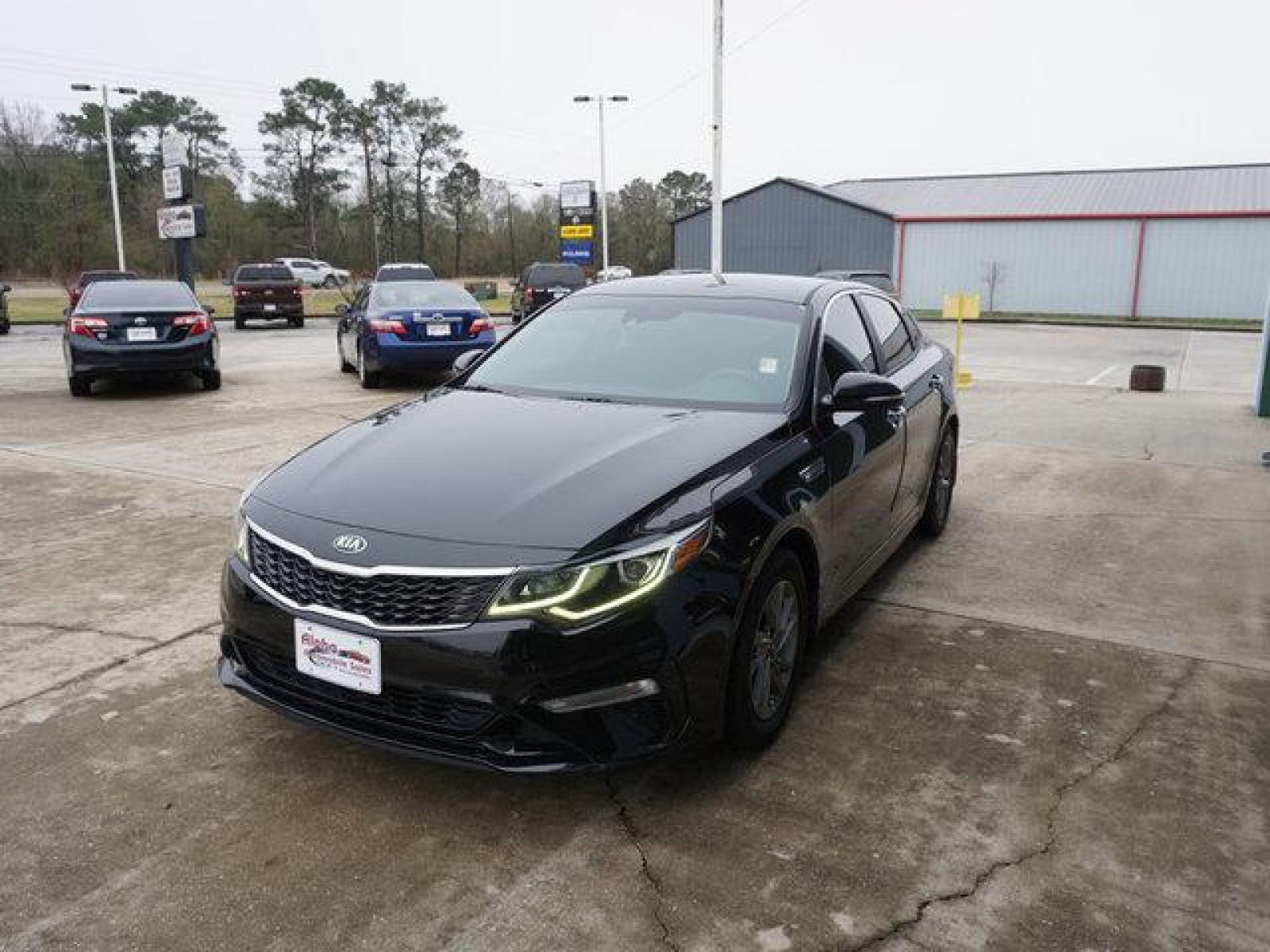 2019 Black Kia Optima (5XXGT4L35KG) with an 2.4L 4Cyl engine, Automatic transmission, located at 6904 Johnston St., Lafayette, LA, 70503, (337) 988-1960, 30.143589, -92.100601 - Prices are subject to change as improvements done by the service dept. Prices are for Cash sales only, Plus TTL. This Vehicle is Serviced well and Warranties Available too. Easy Financing. Drives Great and everything works. Price subject to change as improvements done by the service dept. Easy CR - Photo #6