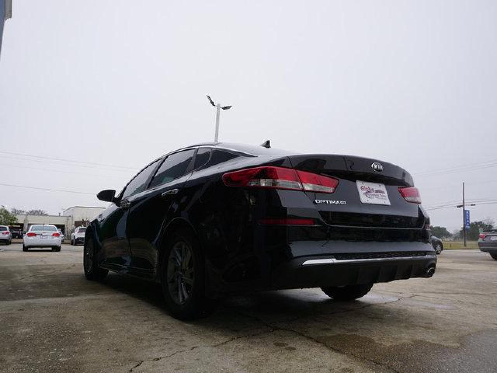 2019 Black Kia Optima (5XXGT4L35KG) with an 2.4L 4Cyl engine, Automatic transmission, located at 6904 Johnston St., Lafayette, LA, 70503, (337) 988-1960, 30.143589, -92.100601 - Prices are subject to change as improvements done by the service dept. Prices are for Cash sales only, Plus TTL. This Vehicle is Serviced well and Warranties Available too. Easy Financing. Drives Great and everything works. Price subject to change as improvements done by the service dept. Easy CR - Photo #8