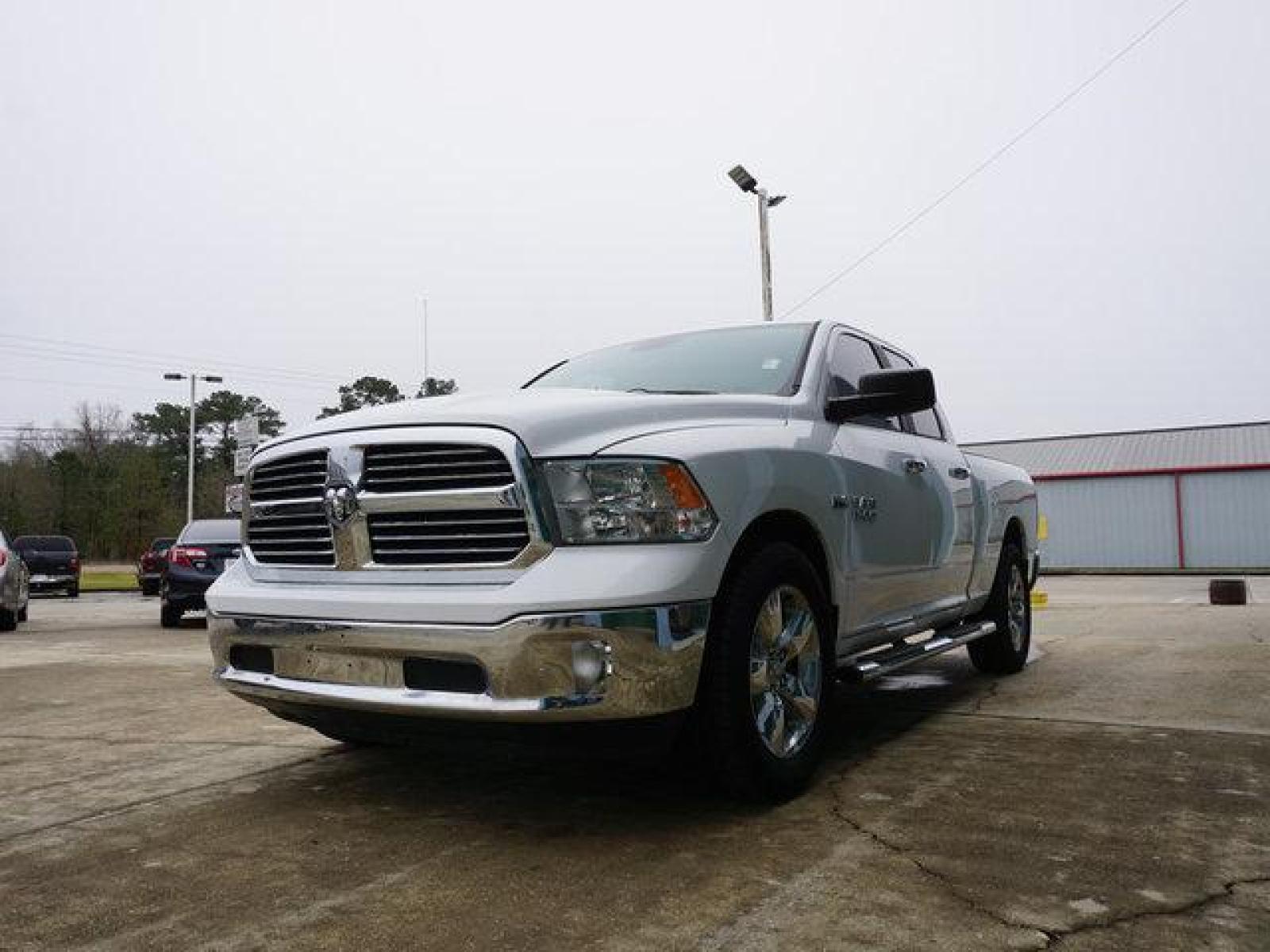 2014 White Ram 1500 (1C6RR6GT3ES) with an 5.7L 8 Cyl engine, Automatic transmission, located at 6904 Johnston St., Lafayette, LA, 70503, (337) 988-1960, 30.143589, -92.100601 - Prices are subject to change as improvements done by the service dept. Prices are for Cash sales only, Plus TTL. This Vehicle is Serviced well and Warranties Available too. Easy Financing. Drives Great and everything works. Price subject to change as improvements done by the service dept. Easy CR - Photo #5