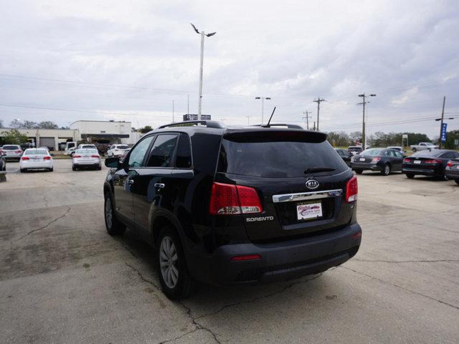 2011 Black Kia Sorento (5XYKUCA16BG) with an 2.4L 4Cyl engine, Automatic transmission, located at 6904 Johnston St., Lafayette, LA, 70503, (337) 988-1960, 30.143589, -92.100601 - Prices are subject to change as improvements done by the service dept. Prices are for Cash sales only, Plus TTL. This Vehicle is Serviced well and Warranties Available too. Easy Financing. Drives Great and everything works. Price subject to change as improvements done by the service dept. Easy CR - Photo #9