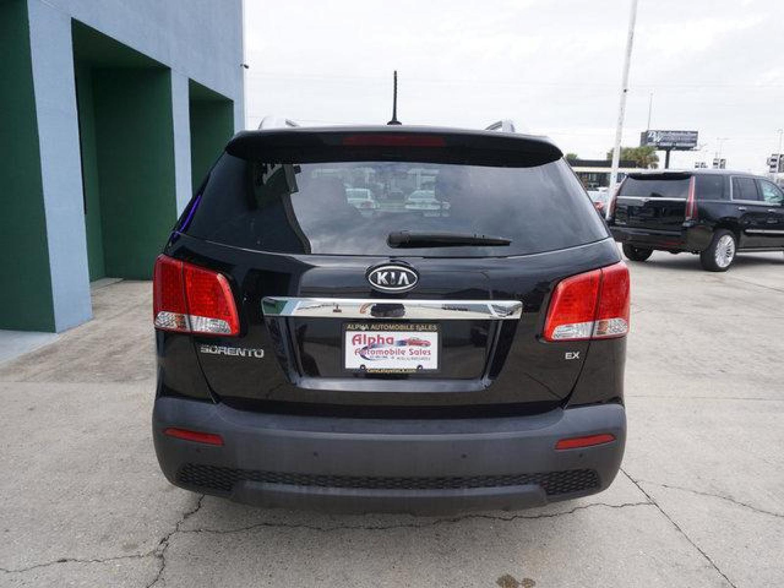 2011 Black Kia Sorento (5XYKUCA16BG) with an 2.4L 4Cyl engine, Automatic transmission, located at 6904 Johnston St., Lafayette, LA, 70503, (337) 988-1960, 30.143589, -92.100601 - Prices are subject to change as improvements done by the service dept. Prices are for Cash sales only, Plus TTL. This Vehicle is Serviced well and Warranties Available too. Easy Financing. Drives Great and everything works. Price subject to change as improvements done by the service dept. Easy CR - Photo #10