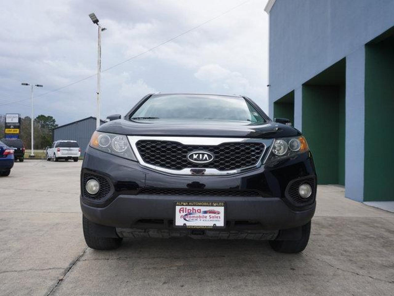 2011 Black Kia Sorento (5XYKUCA16BG) with an 2.4L 4Cyl engine, Automatic transmission, located at 6904 Johnston St., Lafayette, LA, 70503, (337) 988-1960, 30.143589, -92.100601 - Prices are subject to change as improvements done by the service dept. Prices are for Cash sales only, Plus TTL. This Vehicle is Serviced well and Warranties Available too. Easy Financing. Drives Great and everything works. Price subject to change as improvements done by the service dept. Easy CR - Photo #3