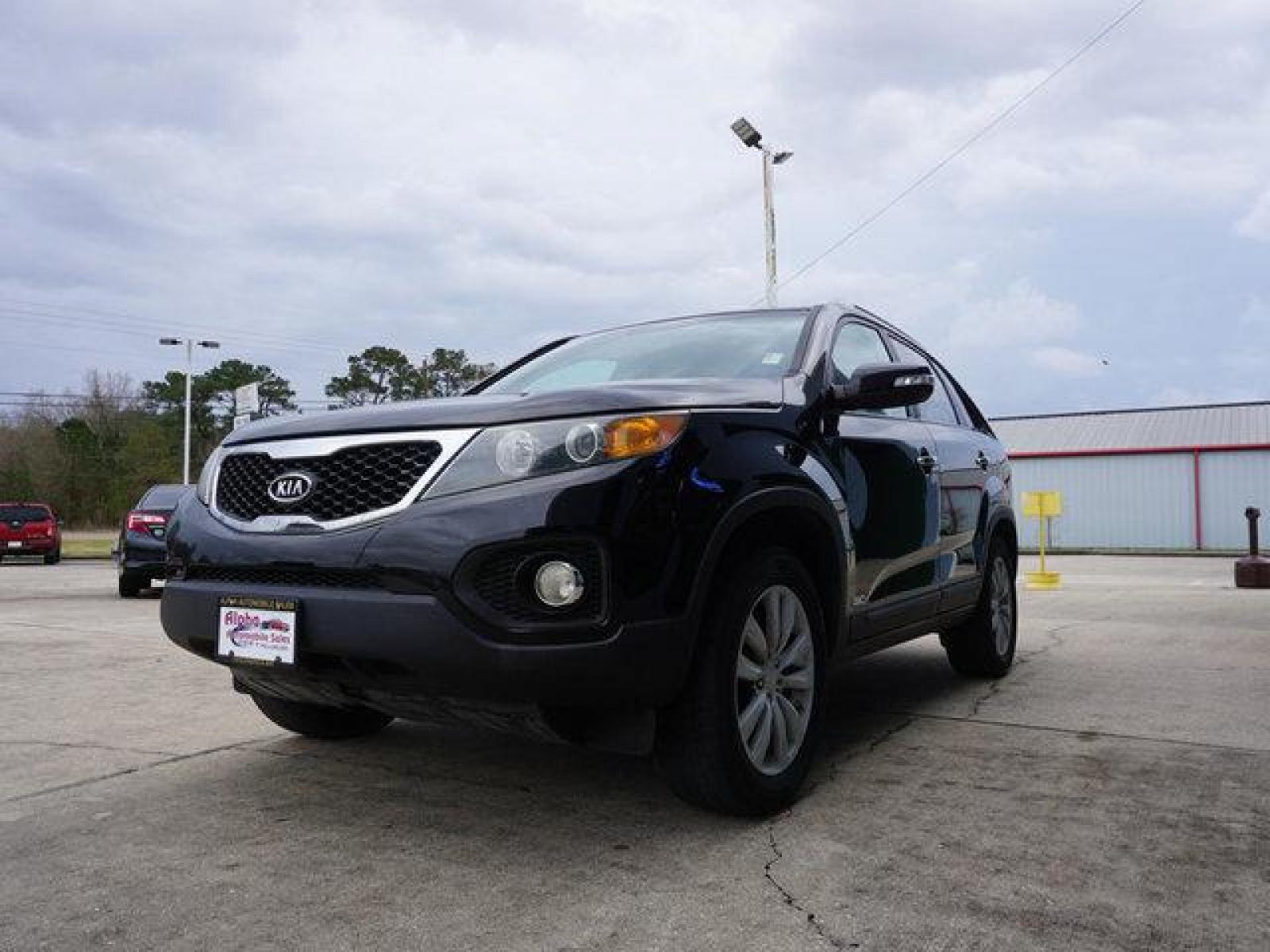 2011 Black Kia Sorento (5XYKUCA16BG) with an 2.4L 4Cyl engine, Automatic transmission, located at 6904 Johnston St., Lafayette, LA, 70503, (337) 988-1960, 30.143589, -92.100601 - Has a new Transmission, Peace of Mind. Prices are subject to change as improvements done by the service dept. Prices are for Cash sales only, Plus TTL. This Vehicle is Serviced well and Warranties Available too. Easy Financing. Drives Great and everything works. Price subject to change as improv - Photo #5