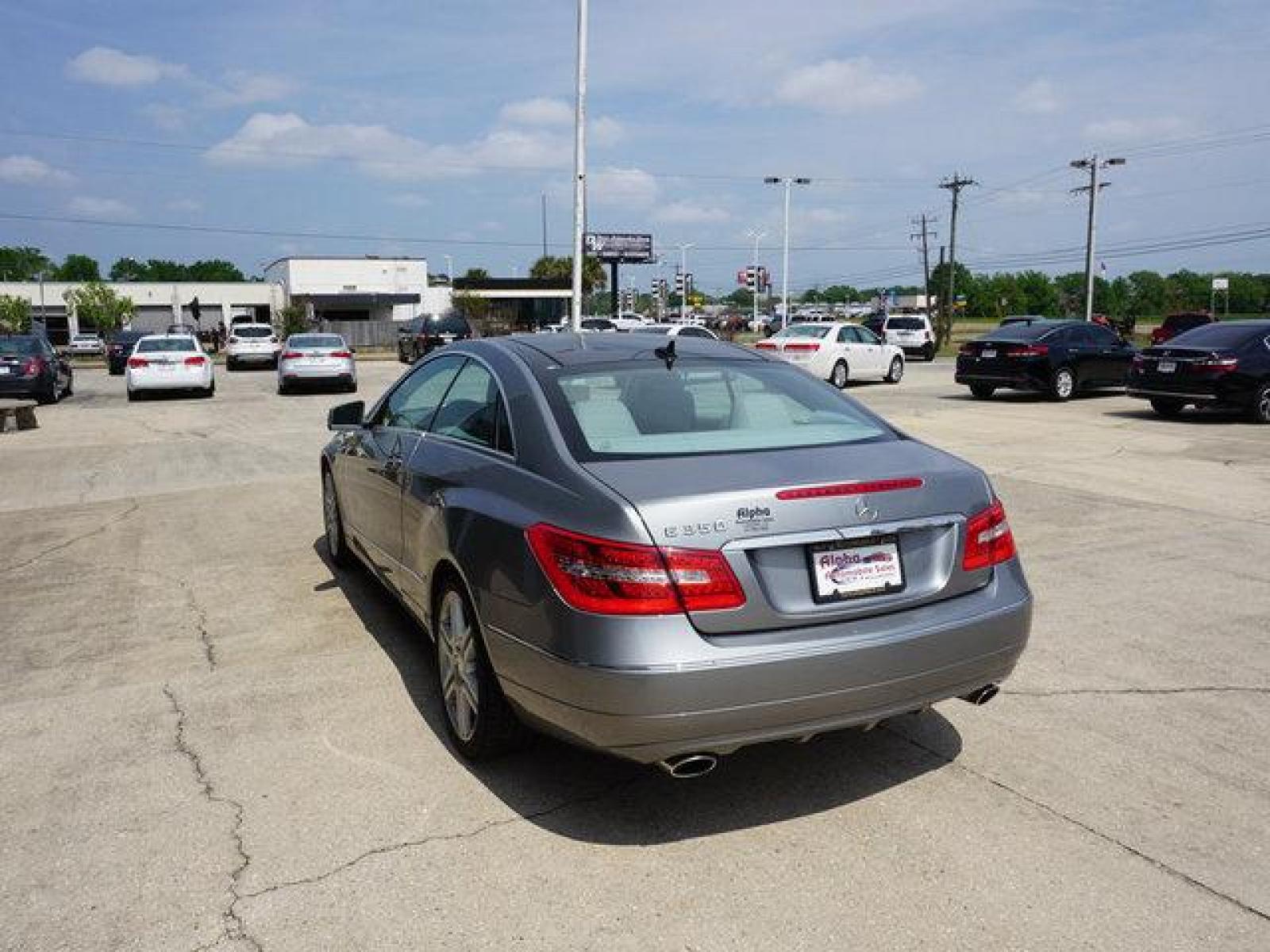 2010 Silver Mercedes-Benz E-Class (WDDKJ5GB8AF) with an 3.5L V6 engine, 7 Spd Automatic transmission, located at 6904 Johnston St., Lafayette, LA, 70503, (337) 988-1960, 30.143589, -92.100601 - Prices are subject to change as improvements done by the service dept. Prices are for Cash sales only, Plus TTL. This Vehicle is Serviced well and Warranties Available too. Easy Financing. Drives Great and everything works. Price subject to change as improvements done by the service dept. Easy CR - Photo #9