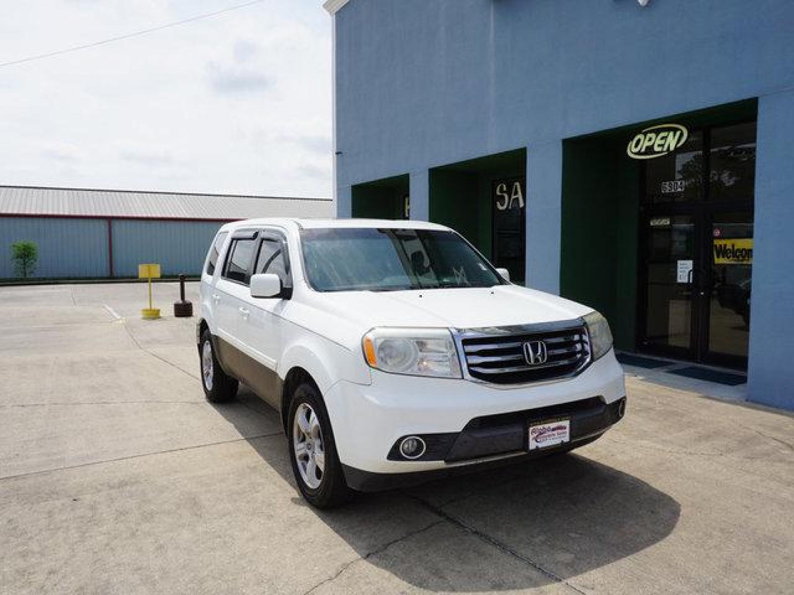 2013 White Honda Pilot (5FNYF3H52DB) with an 3.5L V6 engine, Automatic transmission, located at 6904 Johnston St., Lafayette, LA, 70503, (337) 988-1960, 30.143589, -92.100601 - Prices are subject to change as improvements done by the service dept. Prices are for Cash sales only, Plus TTL. This Vehicle is Serviced well and Warranties Available too. Easy Financing. Drives Great and everything works. Price subject to change as improvements done by the service dept. Easy CR - Photo #2