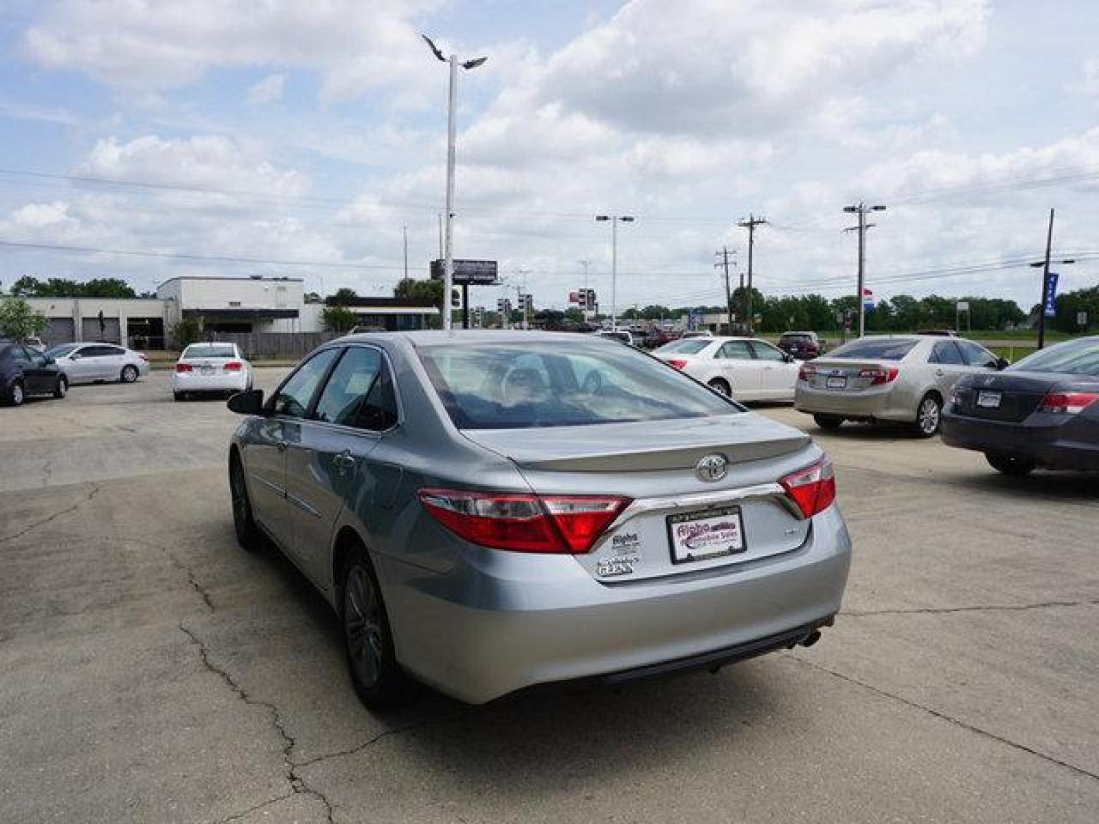 2017 Silver Toyota Camry (4T1BF1FK8HU) with an 2.5L 4Cyl engine, Automatic transmission, located at 6904 Johnston St., Lafayette, LA, 70503, (337) 988-1960, 30.143589, -92.100601 - Prices are subject to change as improvements done by the service dept. Prices are for Cash sales only, Plus TTL. This Vehicle is Serviced well and Warranties Available too. Easy Financing. Drives Great and everything works. Price subject to change as improvements done by the service dept. Easy CR - Photo #9