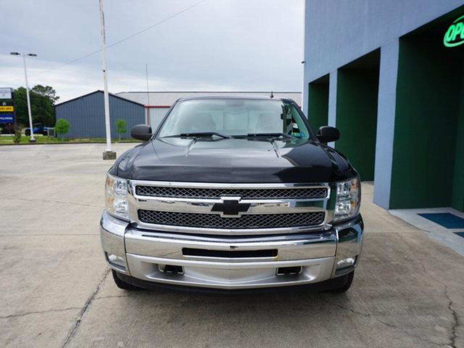 2012 Black Chevrolet Silverado 1500 (1GCRKSE71CZ) with an 5.3L 8 Cyl engine, 4 Spd Automatic transmission, located at 6904 Johnston St., Lafayette, LA, 70503, (337) 988-1960, 30.143589, -92.100601 - Prices are subject to change as improvements done by the service dept. Prices are for Cash sales only, Plus TTL. This Vehicle is Serviced well and Warranties Available too. Easy Financing. Drives Great and everything works. Price subject to change as improvements done by the service dept. Easy CR - Photo #4