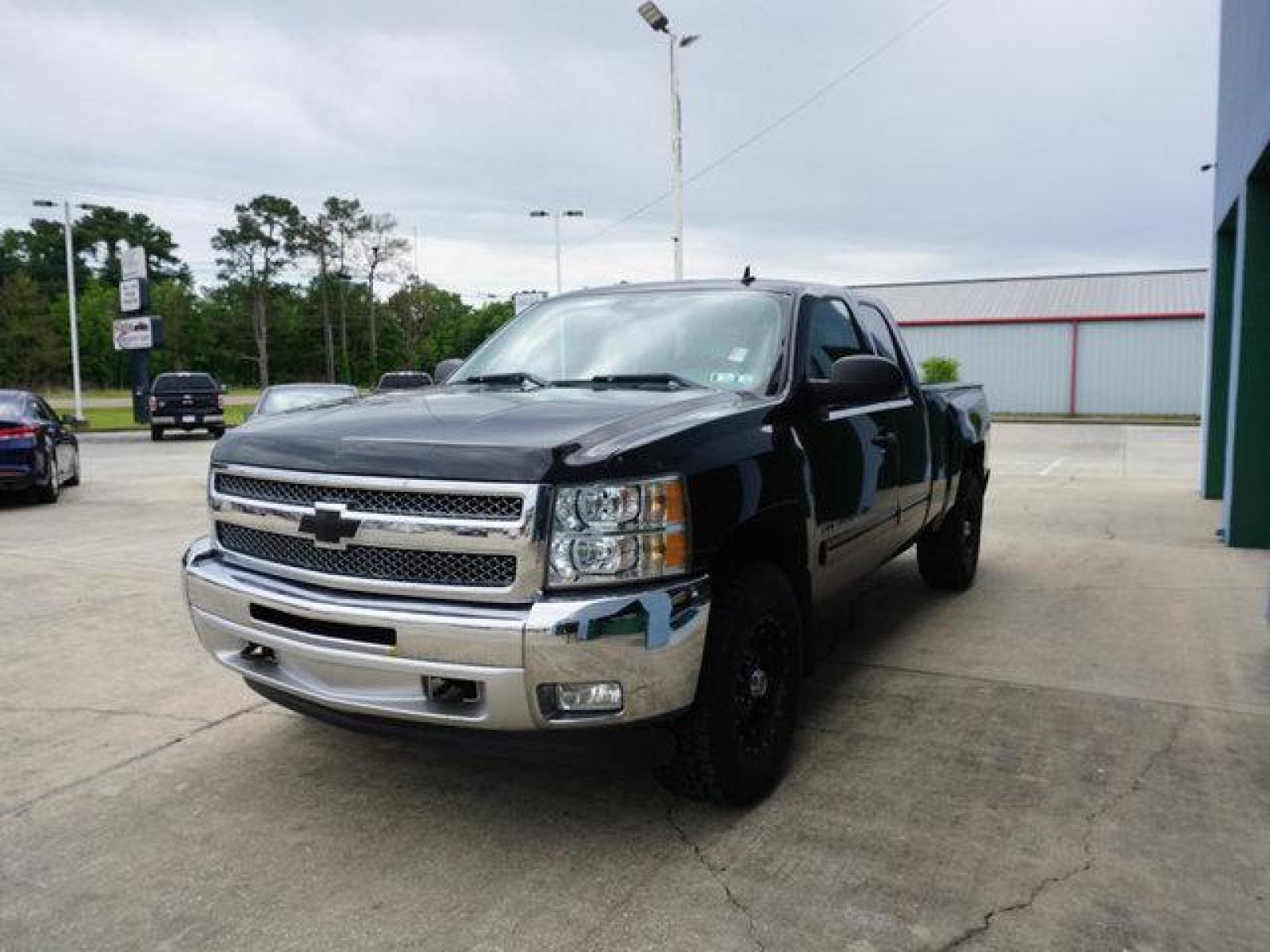 2012 Black Chevrolet Silverado 1500 (1GCRKSE71CZ) with an 5.3L 8 Cyl engine, 4 Spd Automatic transmission, located at 6904 Johnston St., Lafayette, LA, 70503, (337) 988-1960, 30.143589, -92.100601 - Prices are subject to change as improvements done by the service dept. Prices are for Cash sales only, Plus TTL. This Vehicle is Serviced well and Warranties Available too. Easy Financing. Drives Great and everything works. Price subject to change as improvements done by the service dept. Easy CR - Photo #6