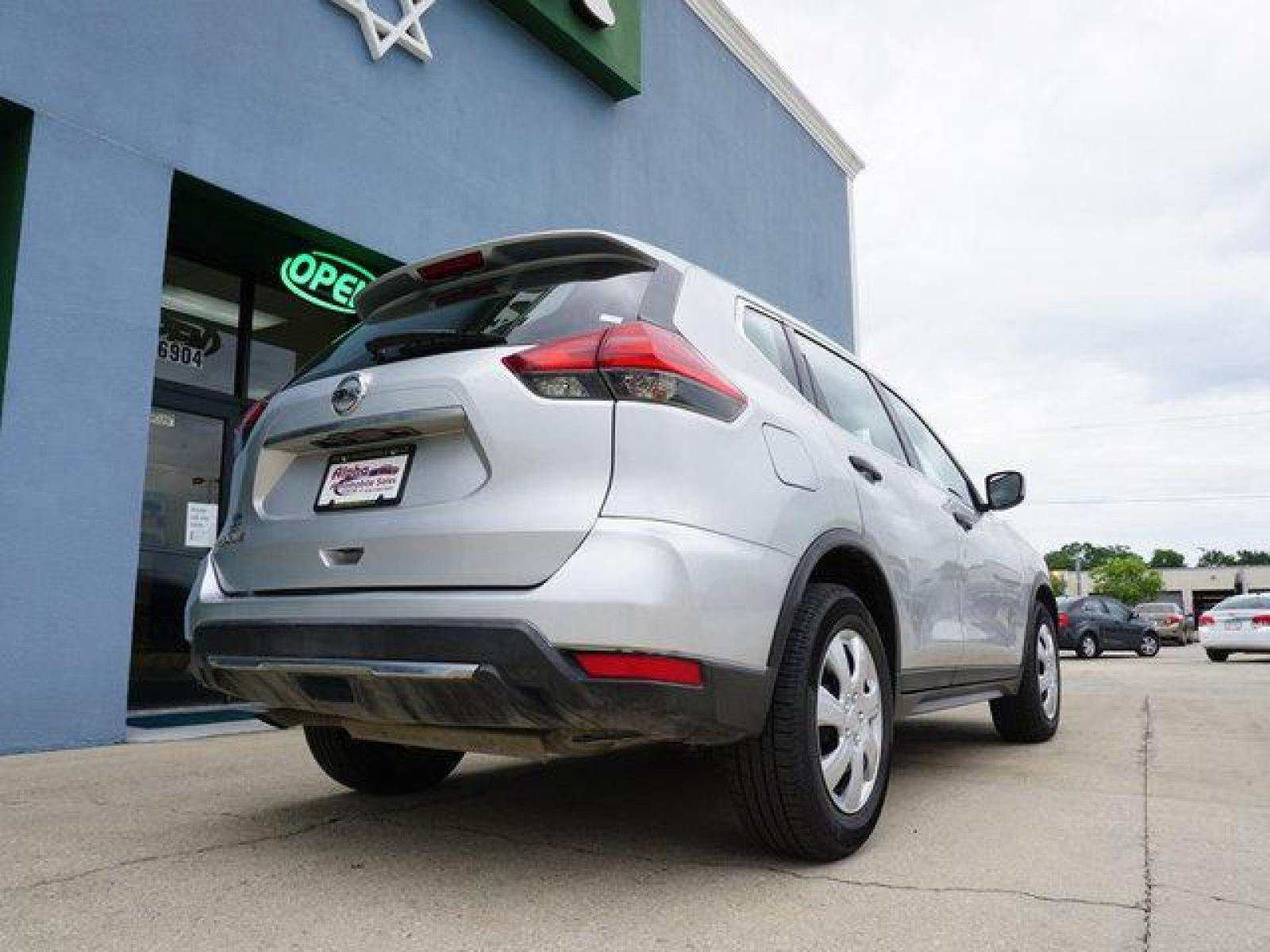 2017 Silver Nissan Rogue (KNMAT2MT5HP) with an 2.5L 4Cyl engine, Automatic transmission, located at 6904 Johnston St., Lafayette, LA, 70503, (337) 988-1960, 30.143589, -92.100601 - Prices are subject to change as improvements done by the service dept. Prices are for Cash sales only, Plus TTL. This Vehicle is Serviced well and Warranties Available too. Easy Financing. Drives Great and everything works. Price subject to change as improvements done by the service dept. Easy CR - Photo #11
