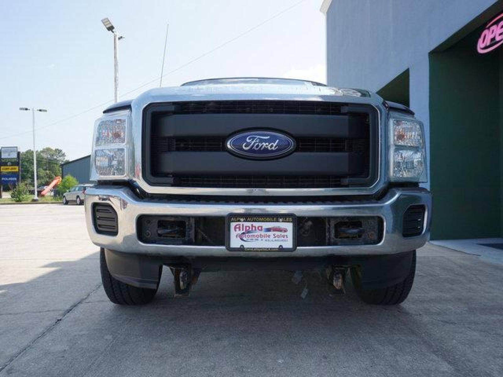 2016 Blue Ford F-250 (1FT7X2B69GE) with an 6.2L 8 Cyl engine, 6 Spd Automatic transmission, located at 6904 Johnston St., Lafayette, LA, 70503, (337) 988-1960, 30.143589, -92.100601 - Prices are subject to change as improvements done by the service dept. Prices are for Cash sales only, Plus TTL. This Vehicle is Serviced well and Warranties Available too. Easy Financing. Drives Great and everything works. Price subject to change as improvements done by the service dept. Easy CR - Photo #3