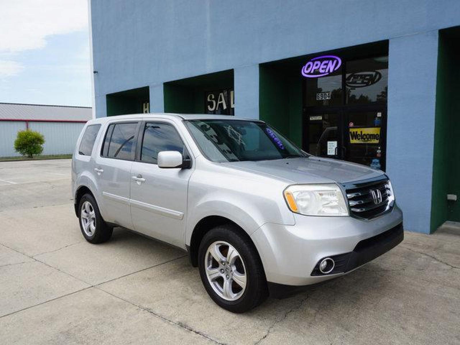 2013 Silver Honda Pilot (5FNYF3H51DB) with an 3.5L V6 engine, Automatic transmission, located at 6904 Johnston St., Lafayette, LA, 70503, (337) 988-1960, 30.143589, -92.100601 - Prices are subject to change as improvements done by the service dept. Prices are for Cash sales only, Plus TTL. This Vehicle is Serviced well and Warranties Available too. Easy Financing. Drives Great and everything works. Price subject to change as improvements done by the service dept. Easy CR - Photo #2