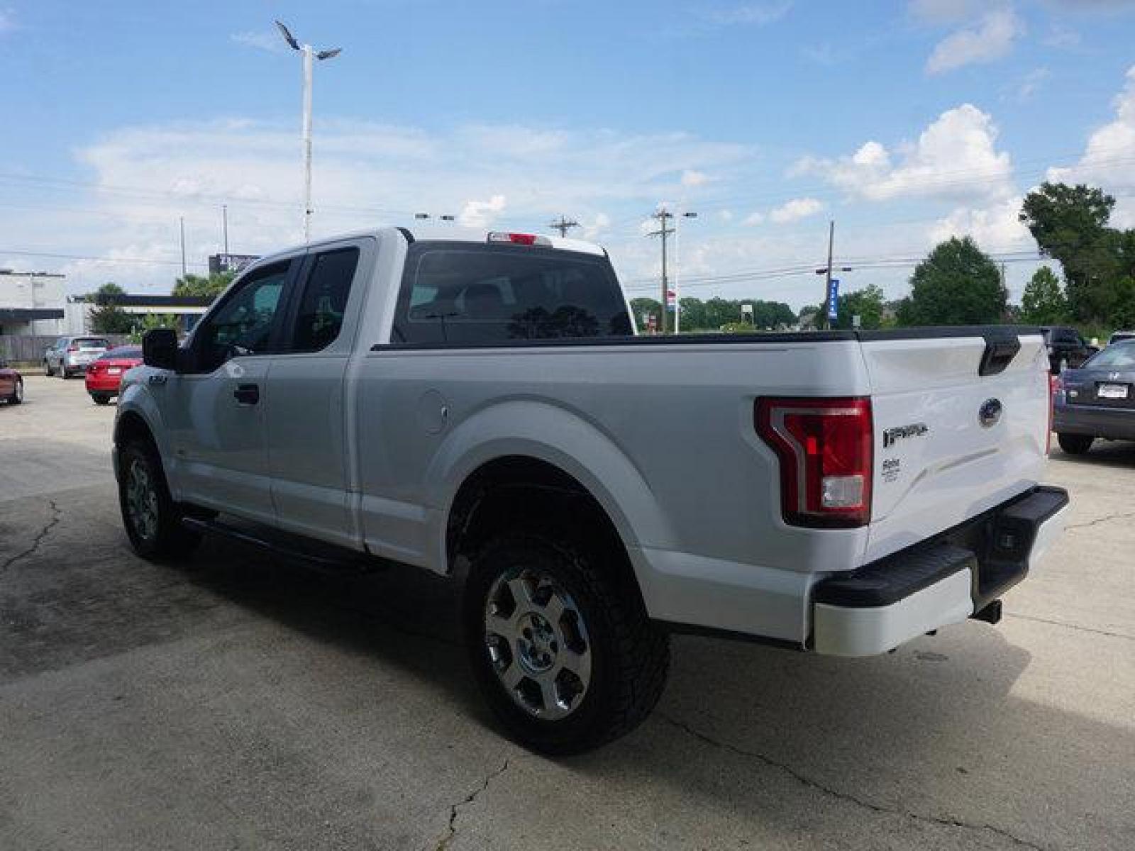 2015 White Ford F-150 (1FTEX1CP7FK) with an 2.7L 6 Cyl engine, 6 Spd Automatic transmission, located at 6904 Johnston St., Lafayette, LA, 70503, (337) 988-1960, 30.143589, -92.100601 - Prices are subject to change as improvements done by the service dept. Prices are for Cash sales only, Plus TTL. This Vehicle is Serviced well and Warranties Available too. Easy Financing. Drives Great and everything works. Price subject to change as improvements done by the service dept. Easy CR - Photo #9