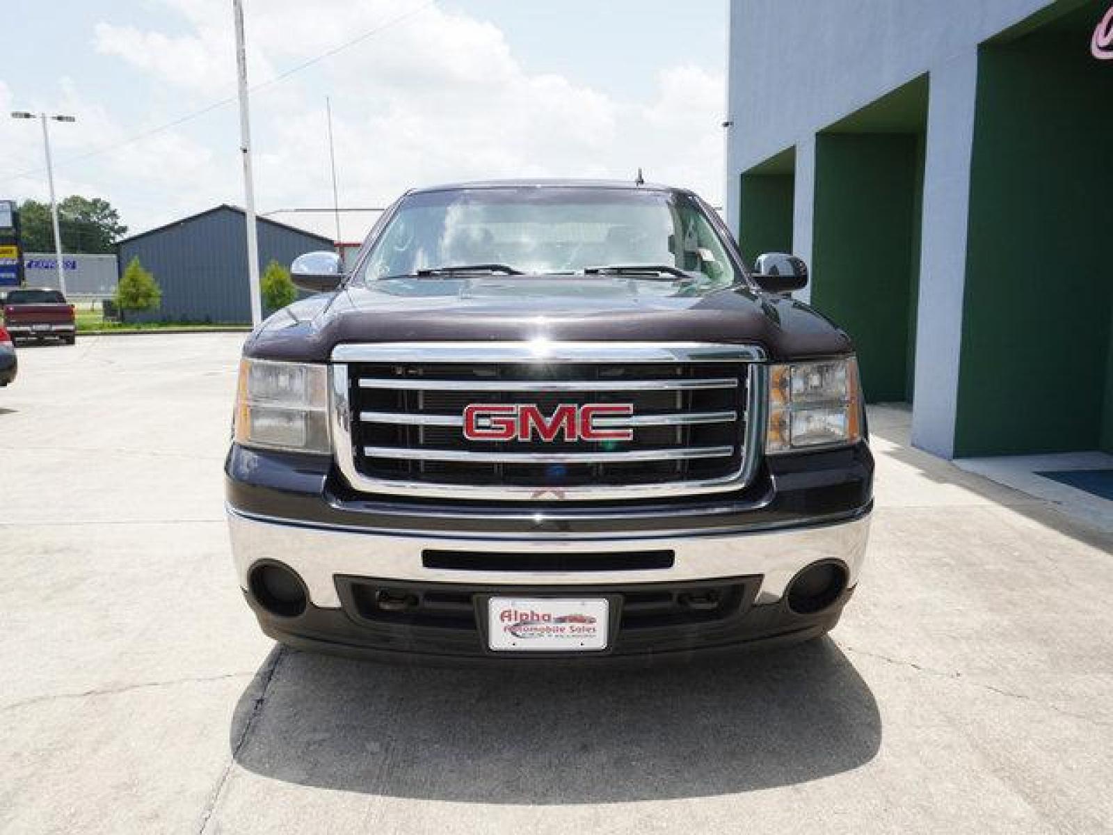 2013 Black GMC Sierra 1500 (1GTR2UEA0DZ) with an 4.8L V8 engine, 4 Spd Automatic transmission, located at 6904 Johnston St., Lafayette, LA, 70503, (337) 988-1960, 30.143589, -92.100601 - Prices are subject to change as improvements done by the service dept. Prices are for Cash sales only, Plus TTL. This Vehicle is Serviced well and Warranties Available too. Easy Financing. Drives Great and everything works. Price subject to change as improvements done by the service dept. Easy CR - Photo #4
