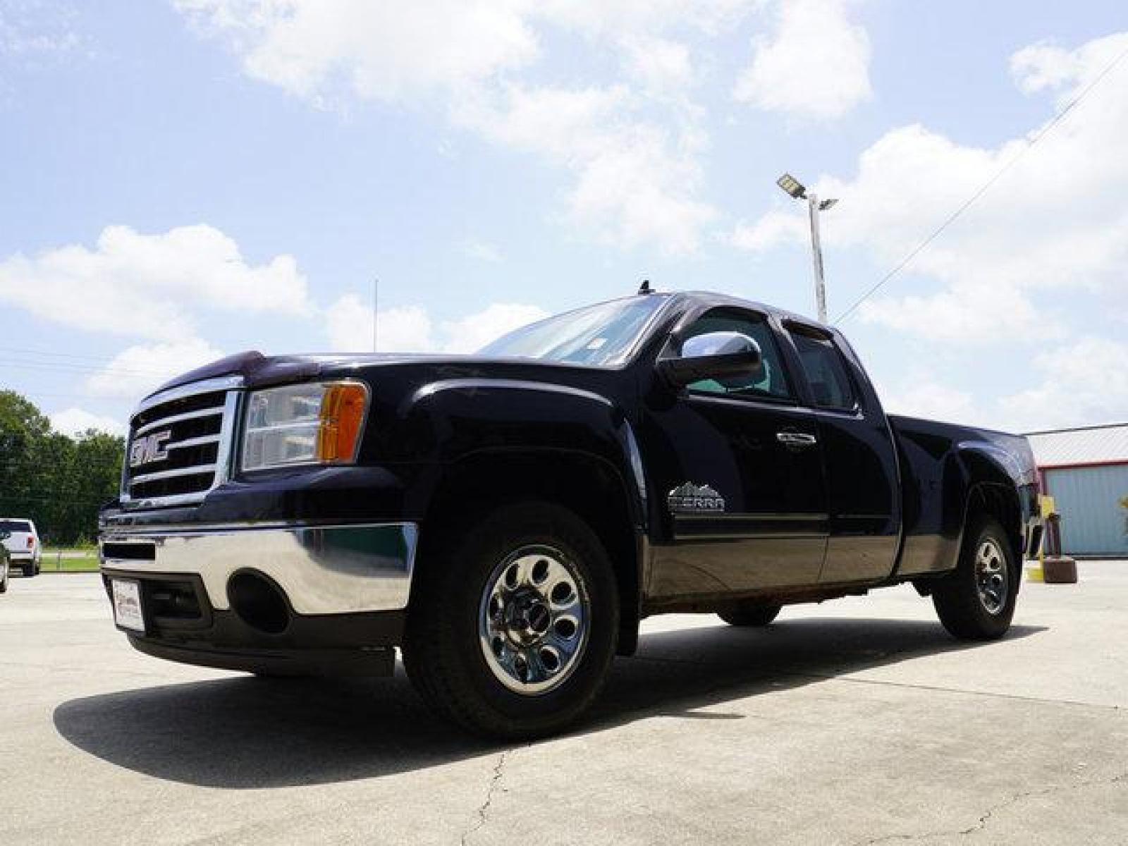 2013 Black GMC Sierra 1500 (1GTR2UEA0DZ) with an 4.8L V8 engine, 4 Spd Automatic transmission, located at 6904 Johnston St., Lafayette, LA, 70503, (337) 988-1960, 30.143589, -92.100601 - Prices are subject to change as improvements done by the service dept. Prices are for Cash sales only, Plus TTL. This Vehicle is Serviced well and Warranties Available too. Easy Financing. Drives Great and everything works. Price subject to change as improvements done by the service dept. Easy CR - Photo #5