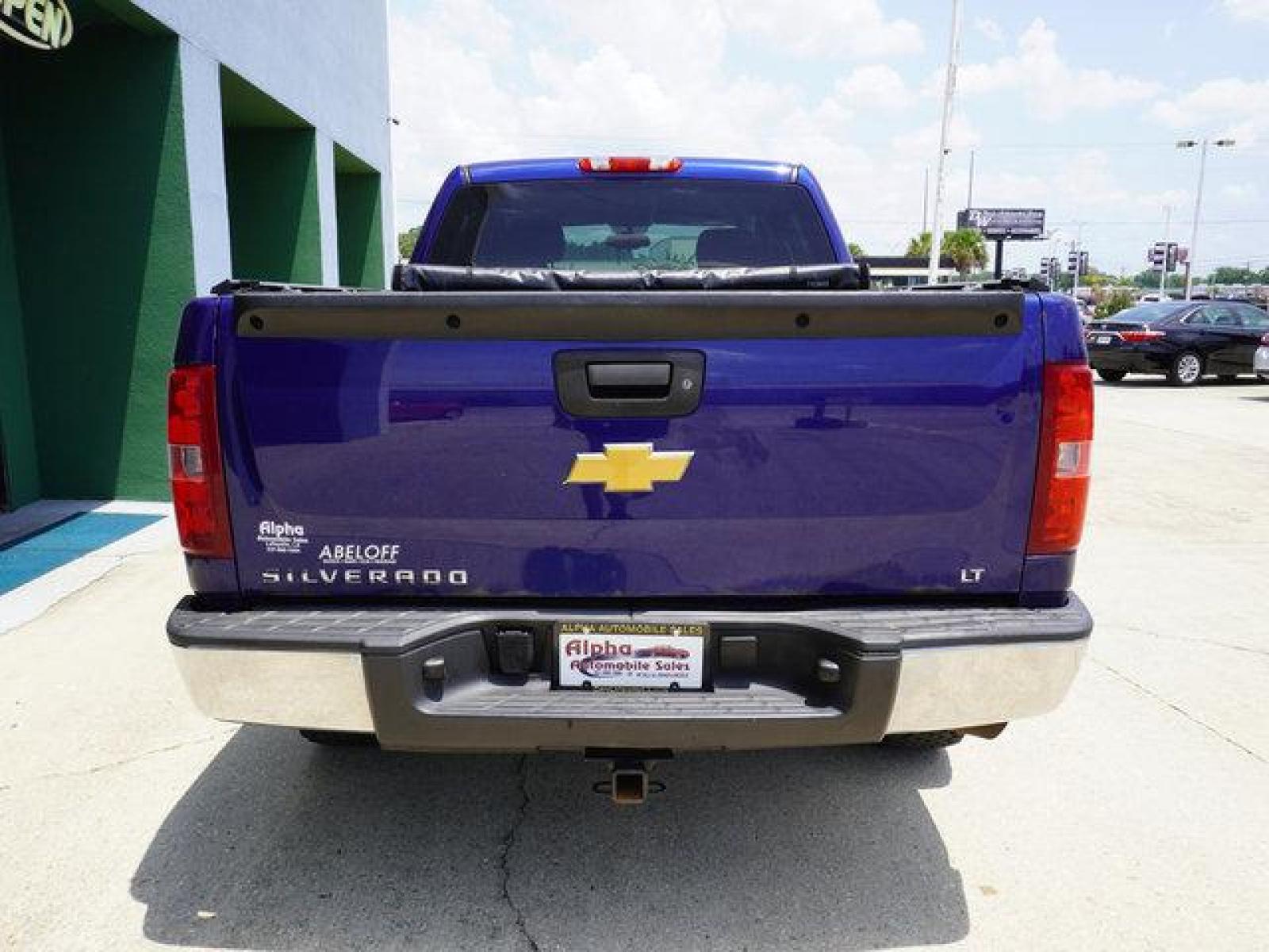 2013 Blue Chevrolet Silverado 1500 (3GCPKSE77DG) with an 5.3L 8 Cyl engine, 4 Spd Automatic transmission, located at 6904 Johnston St., Lafayette, LA, 70503, (337) 988-1960, 30.143589, -92.100601 - Prices are subject to change as improvements done by the service dept. Prices are for Cash sales only, Plus TTL. This Vehicle is Serviced well and Warranties Available too. Easy Financing. Drives Great and everything works. Price subject to change as improvements done by the service dept. Easy CR - Photo #10