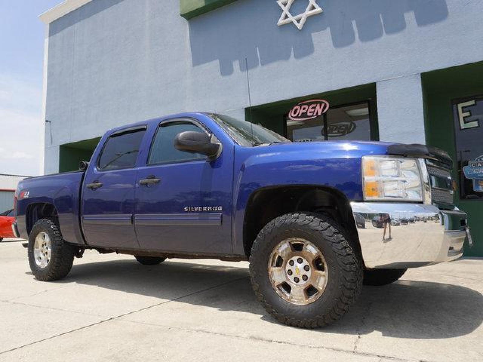 2013 Blue Chevrolet Silverado 1500 (3GCPKSE77DG) with an 5.3L 8 Cyl engine, 4 Spd Automatic transmission, located at 6904 Johnston St., Lafayette, LA, 70503, (337) 988-1960, 30.143589, -92.100601 - Prices are subject to change as improvements done by the service dept. Prices are for Cash sales only, Plus TTL. This Vehicle is Serviced well and Warranties Available too. Easy Financing. Drives Great and everything works. Price subject to change as improvements done by the service dept. Easy CR - Photo #1