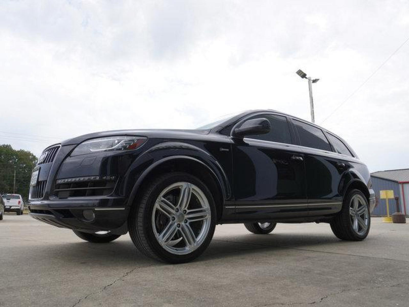 2015 Black Audi Q7 (WA1LGAFE8FD) with an 3.0L V6 Supercharged engine, Automatic transmission, located at 6904 Johnston St., Lafayette, LA, 70503, (337) 988-1960, 30.143589, -92.100601 - Prices are subject to change as improvements done by the service dept. Prices are for Cash sales only, Plus TTL. This Vehicle is Serviced well and Warranties Available too. Easy Financing. Drives Great and everything works. Price subject to change as improvements done by the service dept. Easy CR - Photo #5