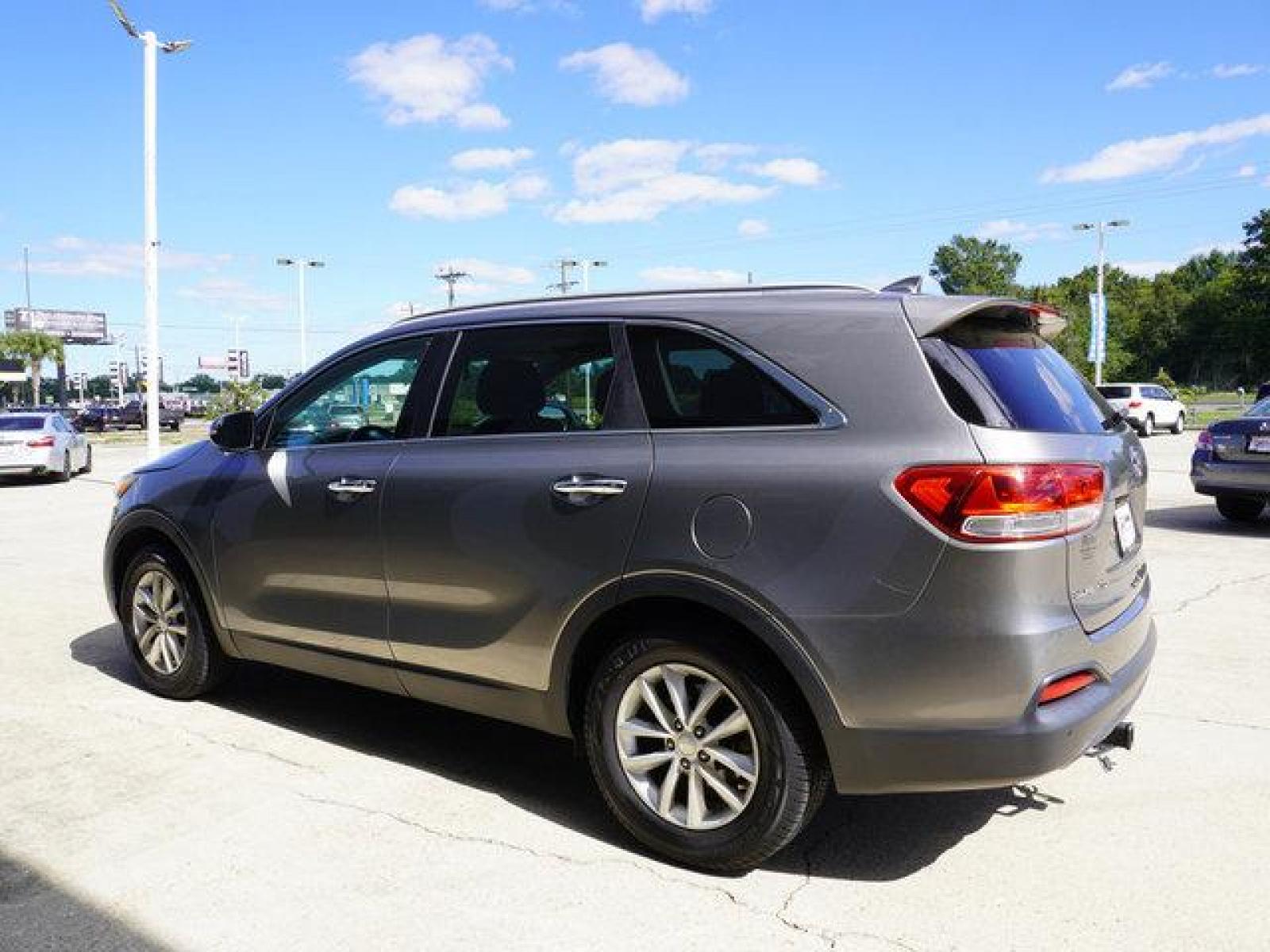 2016 Gray Kia Sorento (5XYPG4A5XGG) with an 3.3L V6 engine, Automatic transmission, located at 6904 Johnston St., Lafayette, LA, 70503, (337) 988-1960, 30.143589, -92.100601 - Prices are subject to change as improvements done by the service dept. Prices are for Cash sales only, Plus TTL. This Vehicle is Serviced well and Warranties Available too. Easy Financing. Drives Great and everything works. Price subject to change as improvements done by the service dept. Easy CR - Photo #9