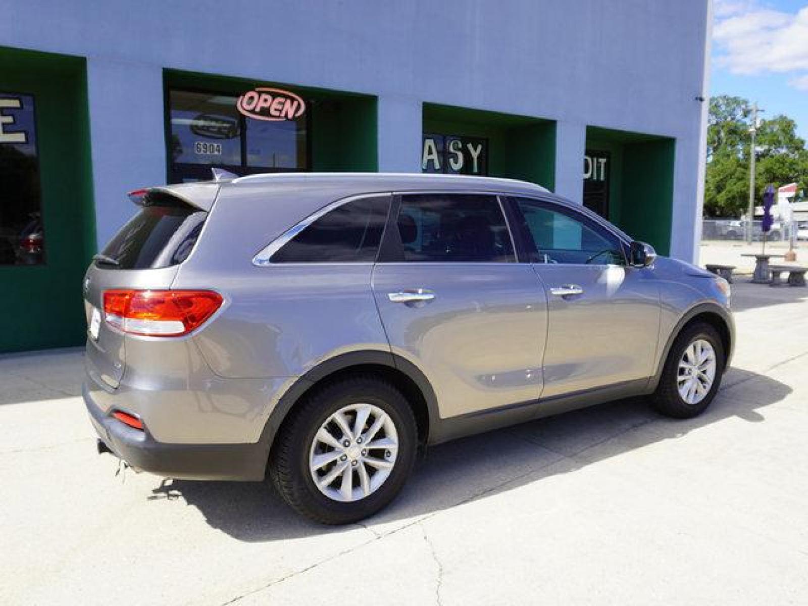 2016 Gray Kia Sorento (5XYPG4A5XGG) with an 3.3L V6 engine, Automatic transmission, located at 6904 Johnston St., Lafayette, LA, 70503, (337) 988-1960, 30.143589, -92.100601 - Prices are subject to change as improvements done by the service dept. Prices are for Cash sales only, Plus TTL. This Vehicle is Serviced well and Warranties Available too. Easy Financing. Drives Great and everything works. Price subject to change as improvements done by the service dept. Easy CR - Photo #12