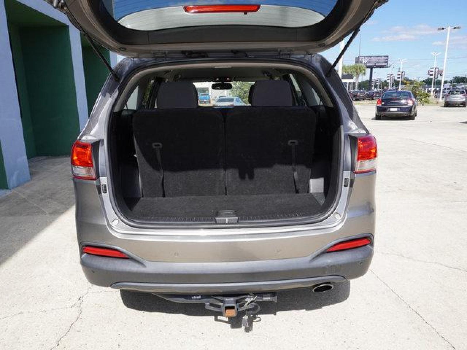 2016 Gray Kia Sorento (5XYPG4A5XGG) with an 3.3L V6 engine, Automatic transmission, located at 6904 Johnston St., Lafayette, LA, 70503, (337) 988-1960, 30.143589, -92.100601 - Prices are subject to change as improvements done by the service dept. Prices are for Cash sales only, Plus TTL. This Vehicle is Serviced well and Warranties Available too. Easy Financing. Drives Great and everything works. Price subject to change as improvements done by the service dept. Easy CR - Photo #13