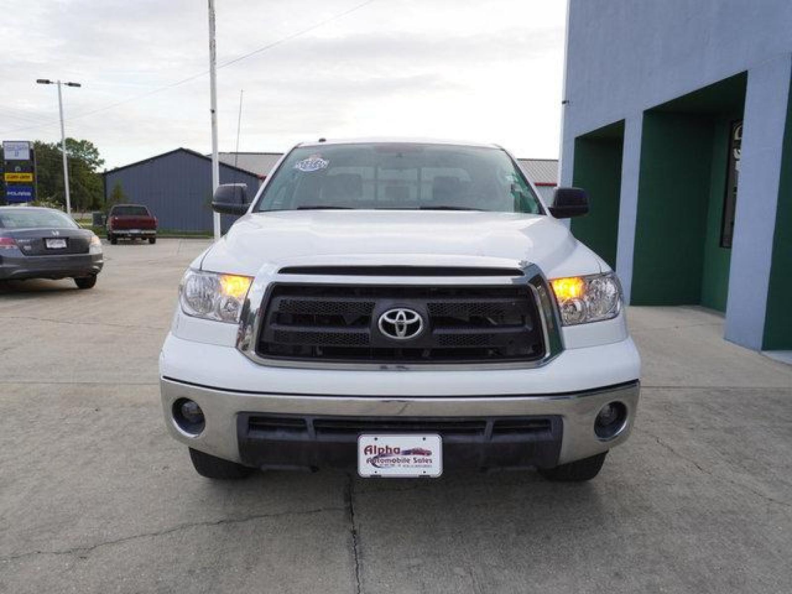 2012 White Toyota Tundra (5TFRM5F1XCX) with an 4.6L V8 engine, Automatic transmission, located at 6904 Johnston St., Lafayette, LA, 70503, (337) 988-1960, 30.143589, -92.100601 - Prices are subject to change as improvements done by the service dept. Prices are for Cash sales only, Plus TTL. This Vehicle is Serviced well and Warranties Available too. Easy Financing. Drives Great and everything works. Price subject to change as improvements done by the service dept. Easy CR - Photo #4