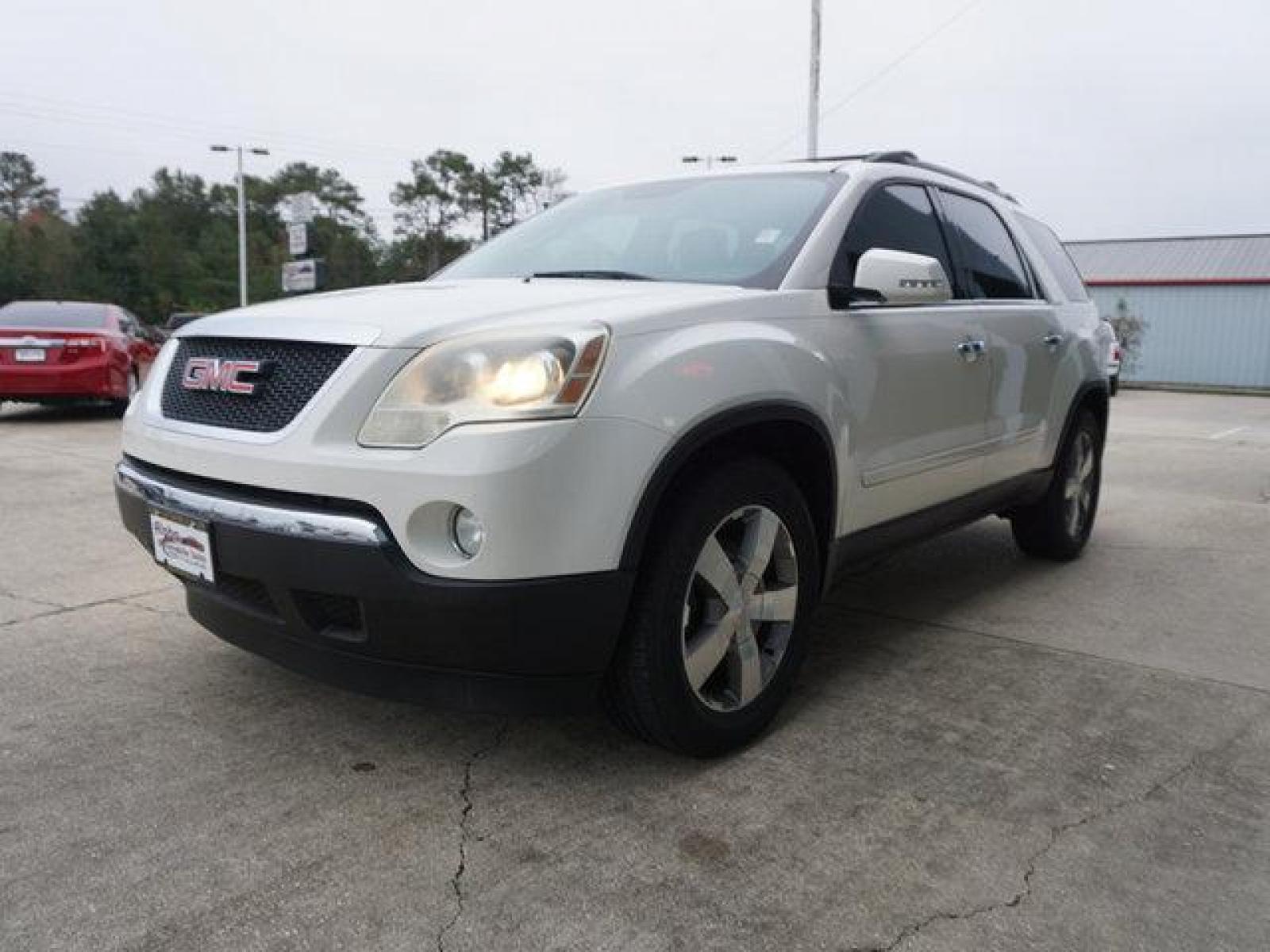 2012 White GMC Acadia (1GKKRRED7CJ) with an 3.6L V6 engine, Automatic transmission, located at 6904 Johnston St., Lafayette, LA, 70503, (337) 988-1960, 30.143589, -92.100601 - Prices are subject to change as improvements done by the service dept. Prices are for Cash sales only, Plus TTL. This Vehicle is Serviced well and Warranties Available too. Easy Financing. Drives Great and everything works. Price subject to change as improvements done by the service dept. Easy CR - Photo #6