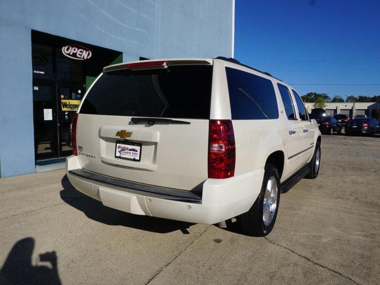 2013 White Chevrolet Suburban (1GNSKKE73DR) with an 5.3L V8 engine, Automatic transmission, located at 6904 Johnston St., Lafayette, LA, 70503, (337) 988-1960, 30.143589, -92.100601 - Prices are subject to change as improvements done by the service dept. Prices are for Cash sales only, Plus TTL. This Vehicle is Serviced well and Warranties Available too. Easy Financing. Drives Great and everything works. Price subject to change as improvements done by the service dept. Easy CR - Photo #13