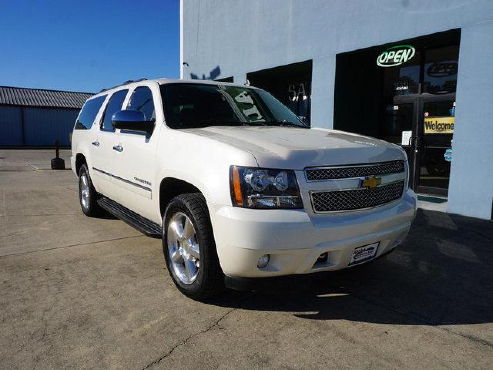 2013 White Chevrolet Suburban (1GNSKKE73DR) with an 5.3L V8 engine, Automatic transmission, located at 6904 Johnston St., Lafayette, LA, 70503, (337) 988-1960, 30.143589, -92.100601 - Prices are subject to change as improvements done by the service dept. Prices are for Cash sales only, Plus TTL. This Vehicle is Serviced well and Warranties Available too. Easy Financing. Drives Great and everything works. Price subject to change as improvements done by the service dept. Easy CR - Photo #2