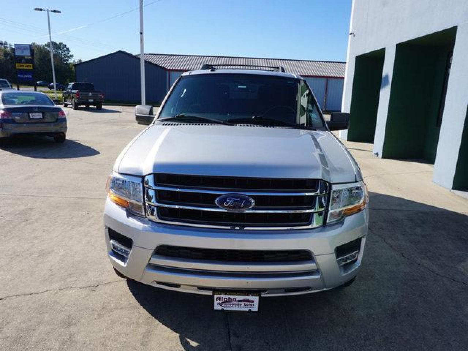 2017 Silver Ford Expedition (1FMJU1HT8HE) with an 3.5L 6 Cyl engine, Automatic transmission, located at 6904 Johnston St., Lafayette, LA, 70503, (337) 988-1960, 30.143589, -92.100601 - Prices are subject to change as improvements done by the service dept. Prices are for Cash sales only, Plus TTL. This Vehicle is Serviced well and Warranties Available too. Easy Financing. Drives Great and everything works. Price subject to change as improvements done by the service dept. Easy CR - Photo #3