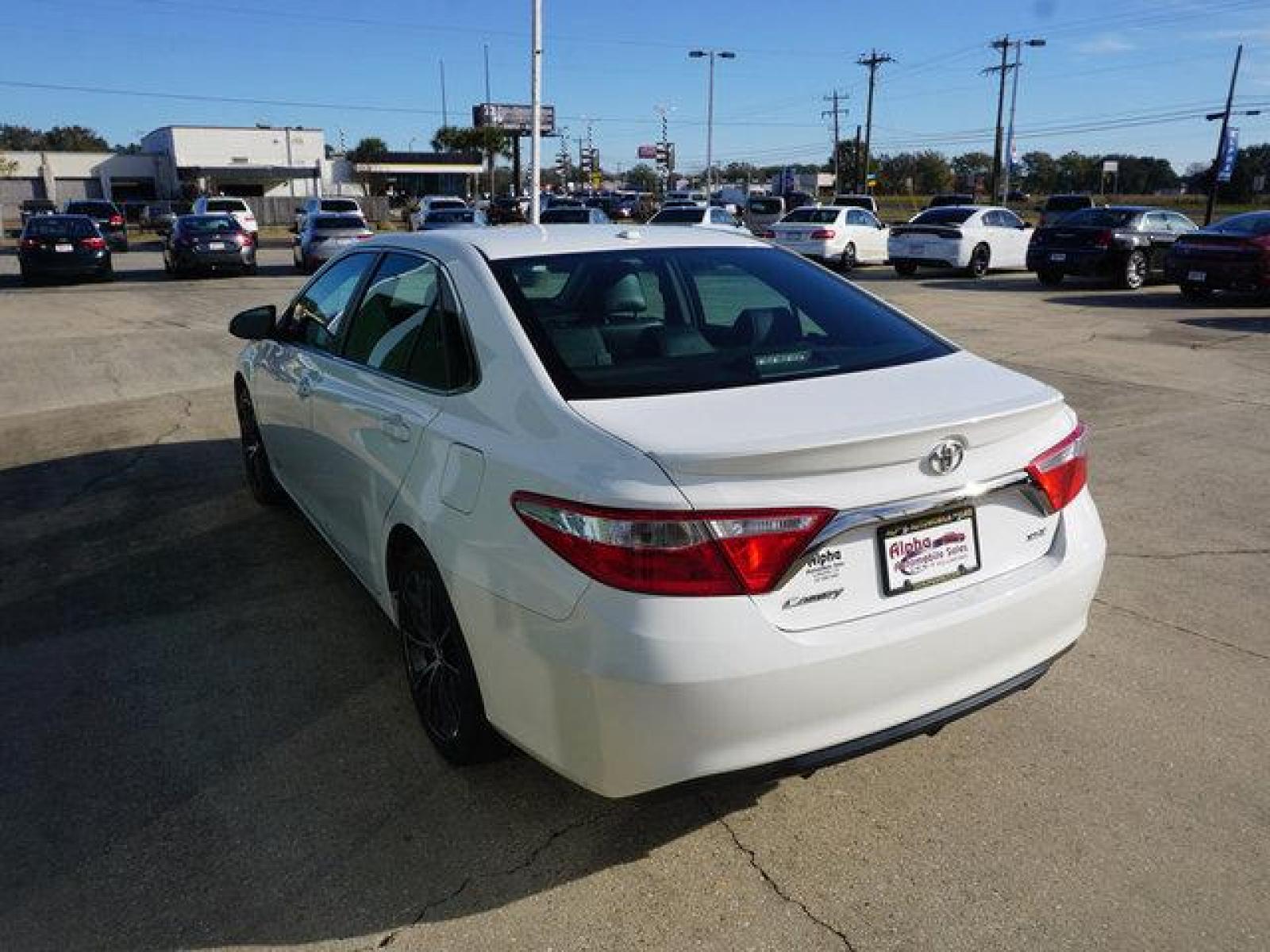 2015 White Toyota Camry (4T1BF1FK3FU) with an 2.5L 4Cyl engine, Automatic transmission, located at 6904 Johnston St., Lafayette, LA, 70503, (337) 988-1960, 30.143589, -92.100601 - Prices are subject to change as improvements done by the service dept. Prices are for Cash sales only, Plus TTL. This Vehicle is Serviced well and Warranties Available too. Easy Financing. Drives Great and everything works. Price subject to change as improvements done by the service dept. Easy CR - Photo #8