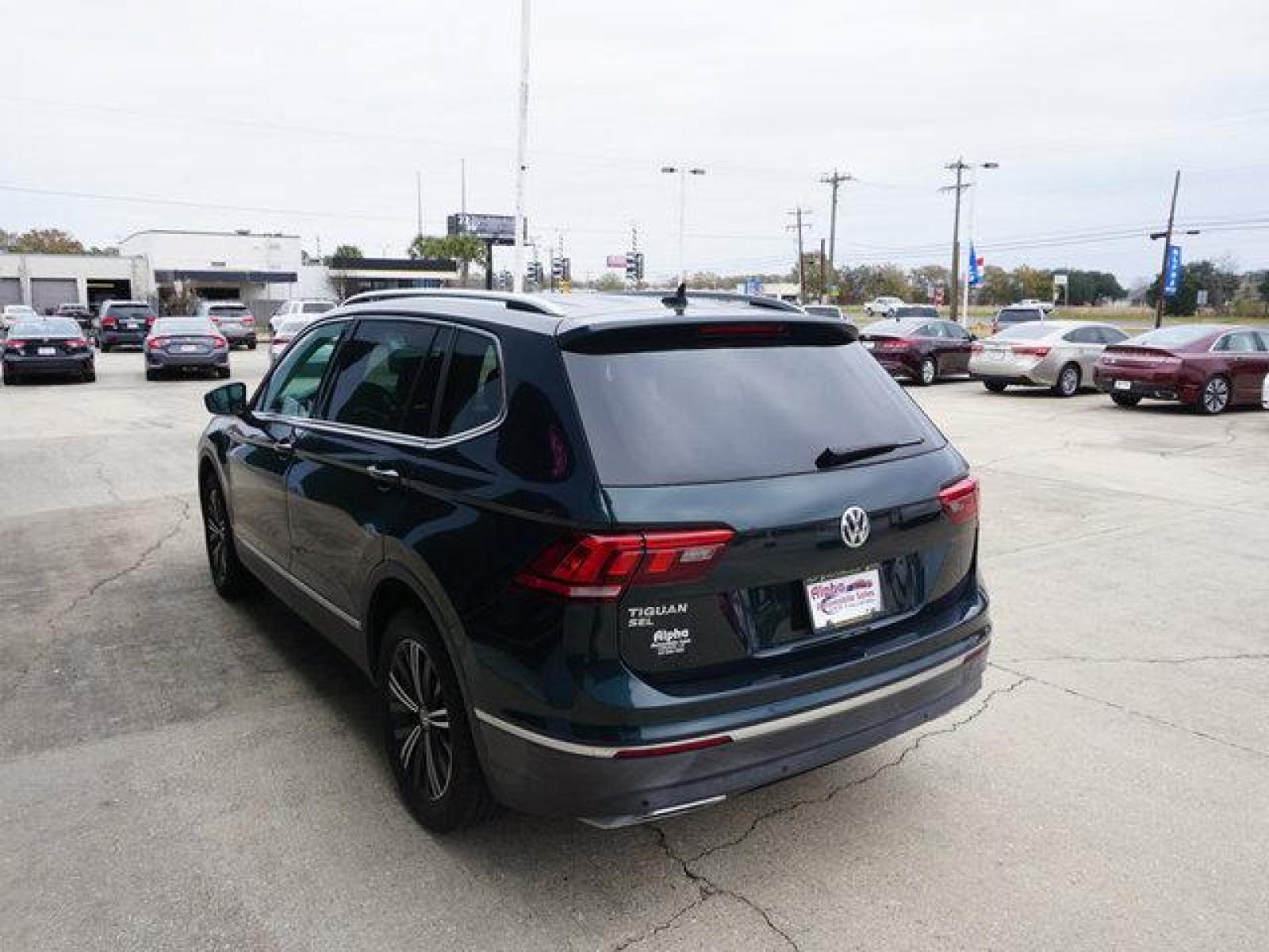 2019 Black Volkswagen Tiguan (3VV3B7AX7KM) with an 2.0L 4Cyl engine, Automatic transmission, located at 6904 Johnston St., Lafayette, LA, 70503, (337) 988-1960, 30.143589, -92.100601 - Prices are subject to change as improvements done by the service dept. Prices are for Cash sales only, Plus TTL. This Vehicle is Serviced well and Warranties Available too. Easy Financing. Drives Great and everything works. Price subject to change as improvements done by the service dept. Easy CR - Photo #7