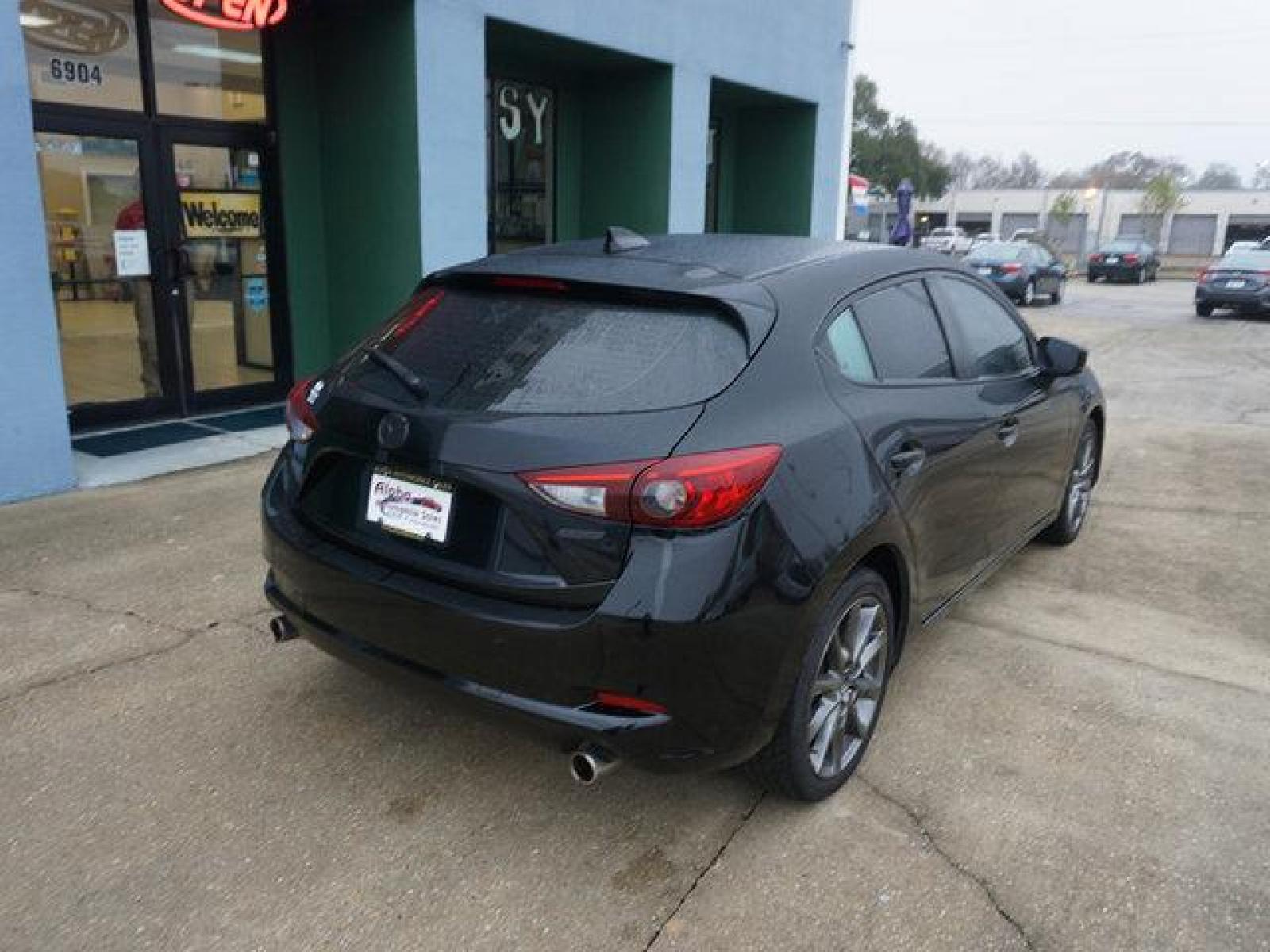 2018 Black Mazda Mazda3 (3MZBN1L30JM) with an 2.5L 4Cyl engine, Automatic transmission, located at 6904 Johnston St., Lafayette, LA, 70503, (337) 988-1960, 30.143589, -92.100601 - Prices are subject to change as improvements done by the service dept. Prices are for Cash sales only, Plus TTL. This Vehicle is Serviced well and Warranties Available too. Easy Financing. Drives Great and everything works. Price subject to change as improvements done by the service dept. Easy CR - Photo #11