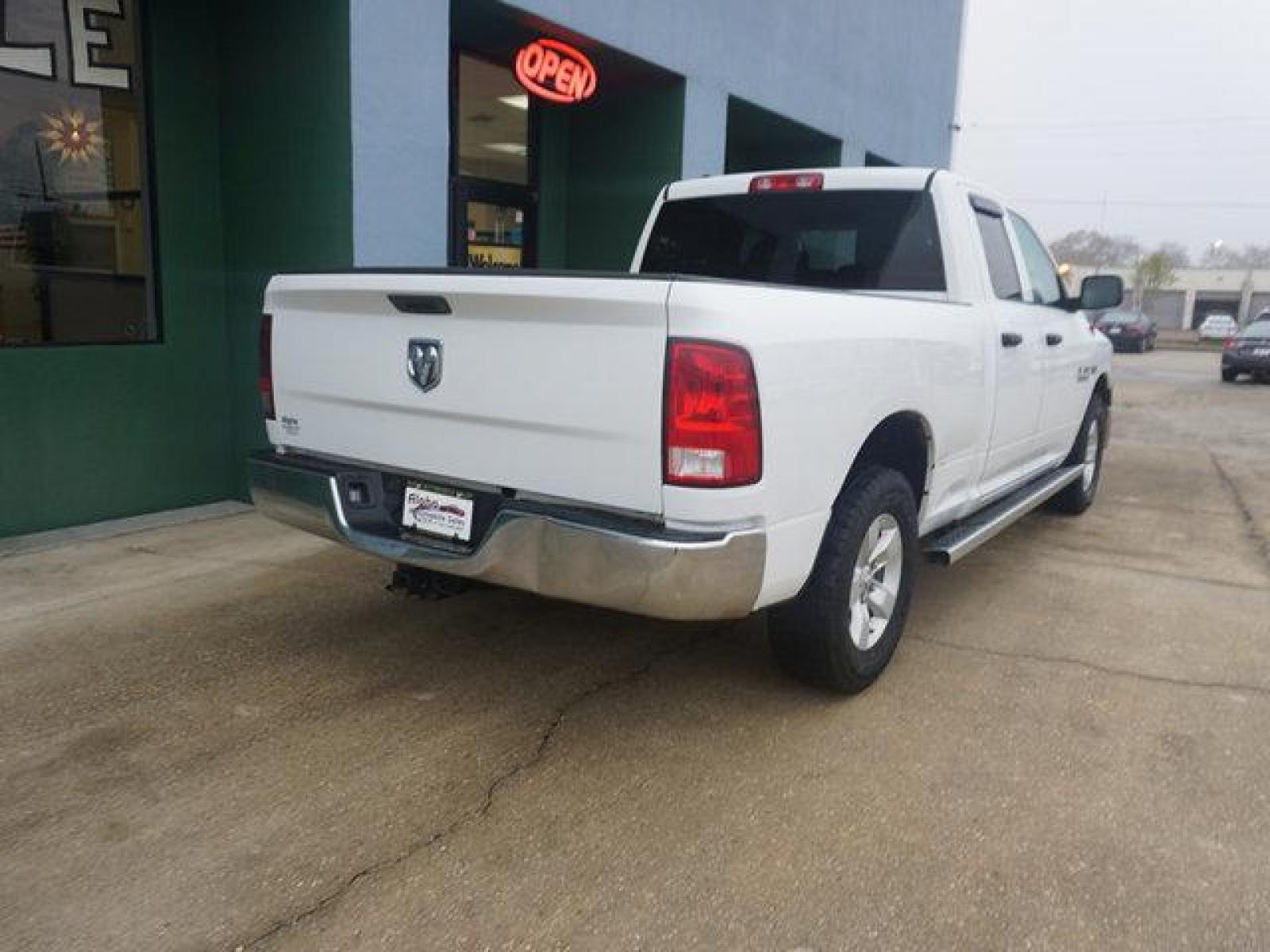 2018 White Ram 1500 (1C6RR6FT6JS) with an 5.7L 8 Cyl engine, 8 Spd Automatic transmission, located at 6904 Johnston St., Lafayette, LA, 70503, (337) 988-1960, 30.143589, -92.100601 - Prices are subject to change as improvements done by the service dept. Prices are for Cash sales only, Plus TTL. This Vehicle is Serviced well and Warranties Available too. Easy Financing. Drives Great and everything works. Price subject to change as improvements done by the service dept. Easy CR - Photo #12