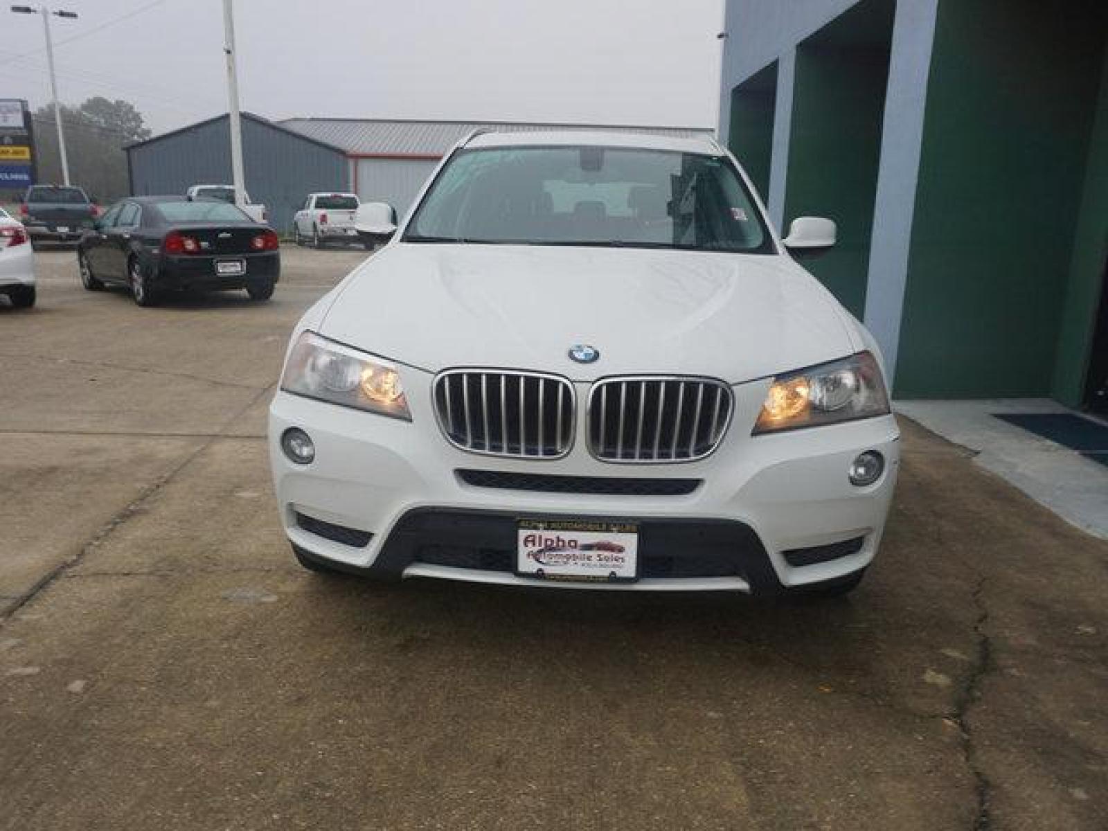 2013 White BMW X3 (5UXWX9C5XD0) with an 2.0L 4Cyl Turbo engine, Automatic transmission, located at 6904 Johnston St., Lafayette, LA, 70503, (337) 988-1960, 30.143589, -92.100601 - Prices are subject to change as improvements done by the service dept. Prices are for Cash sales only, Plus TTL. This Vehicle is Serviced well and Warranties Available too. Easy Financing. Drives Great and everything works. Price subject to change as improvements done by the service dept. Easy CR - Photo #3