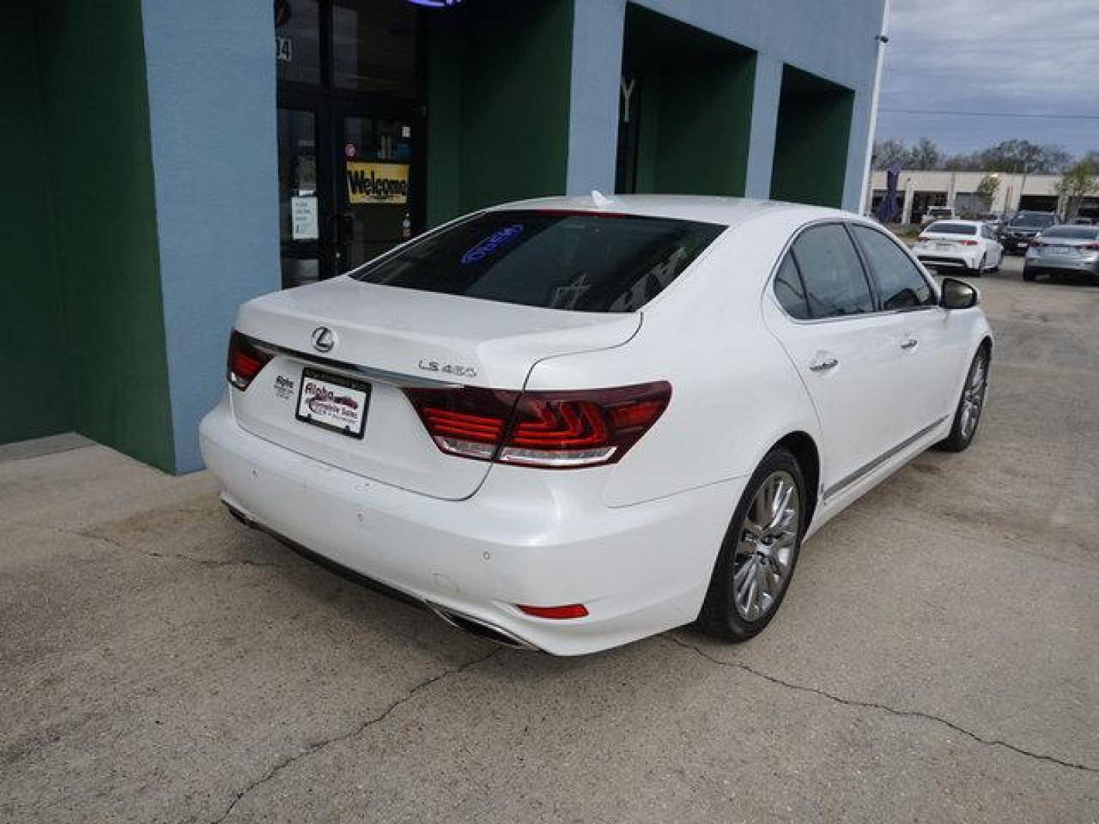 2013 White Lexus LS460 (JTHBL5EFXD5) with an 4.6L V8 engine, Automatic transmission, located at 6904 Johnston St., Lafayette, LA, 70503, (337) 988-1960, 30.143589, -92.100601 - Prices are subject to change as improvements done by the service dept. Prices are for Cash sales only, Plus TTL. This Vehicle is Serviced well and Warranties Available too. Easy Financing. Drives Great and everything works. Price subject to change as improvements done by the service dept. Easy CR - Photo #11
