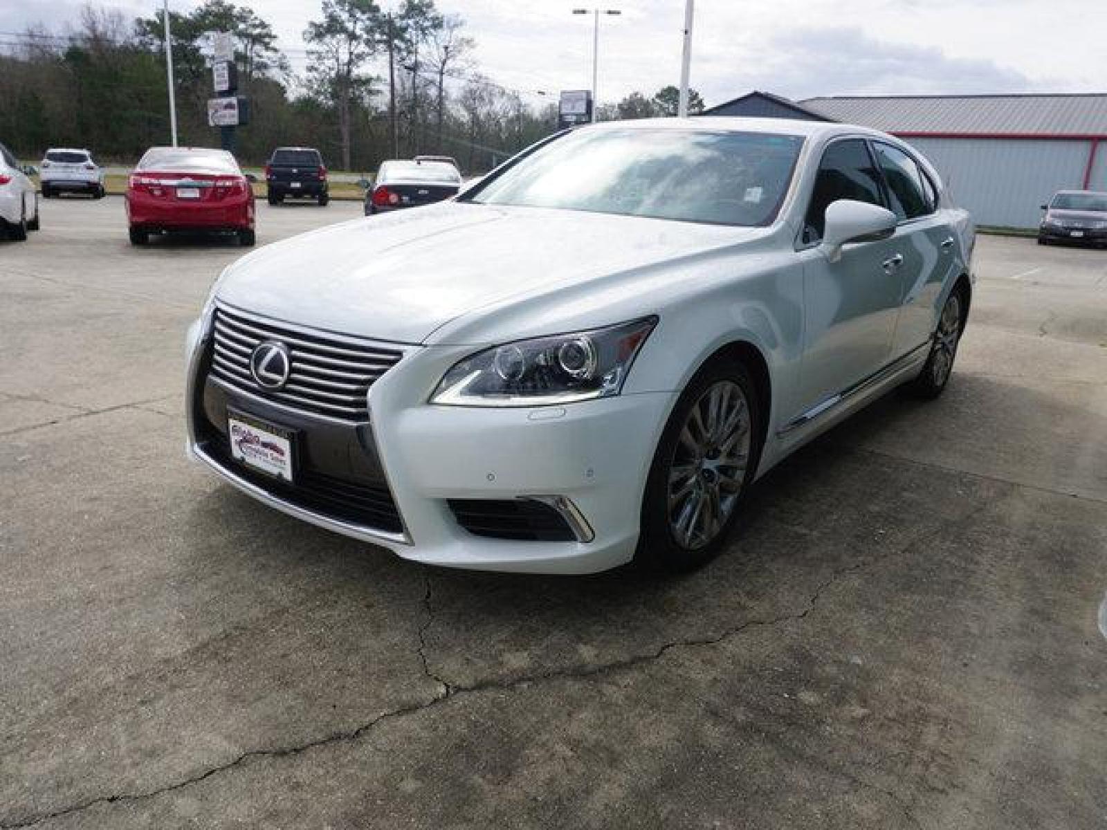 2013 White Lexus LS460 (JTHBL5EFXD5) with an 4.6L V8 engine, Automatic transmission, located at 6904 Johnston St., Lafayette, LA, 70503, (337) 988-1960, 30.143589, -92.100601 - Prices are subject to change as improvements done by the service dept. Prices are for Cash sales only, Plus TTL. This Vehicle is Serviced well and Warranties Available too. Easy Financing. Drives Great and everything works. Price subject to change as improvements done by the service dept. Easy CR - Photo #5