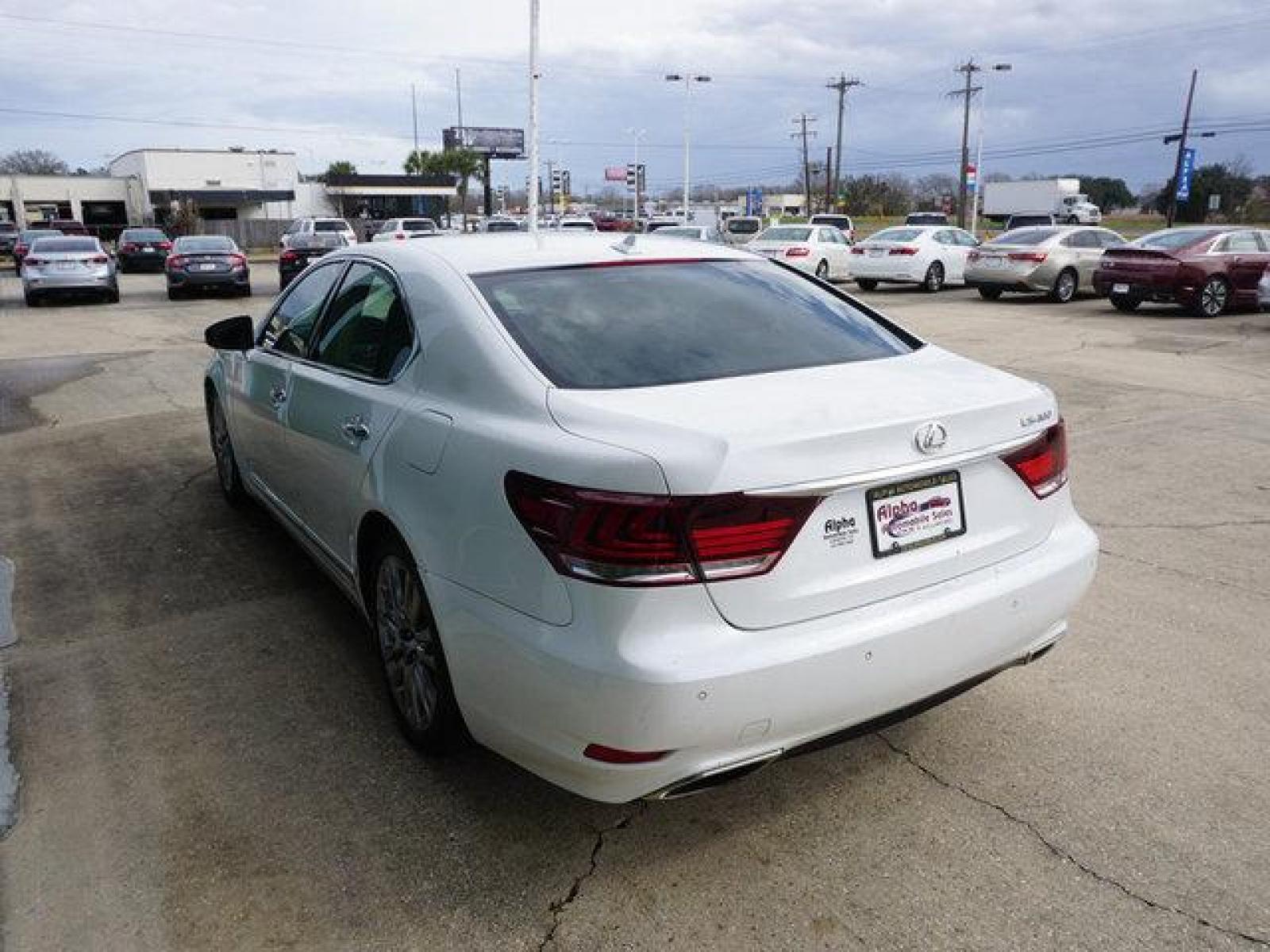 2013 White Lexus LS460 (JTHBL5EFXD5) with an 4.6L V8 engine, Automatic transmission, located at 6904 Johnston St., Lafayette, LA, 70503, (337) 988-1960, 30.143589, -92.100601 - Prices are subject to change as improvements done by the service dept. Prices are for Cash sales only, Plus TTL. This Vehicle is Serviced well and Warranties Available too. Easy Financing. Drives Great and everything works. Price subject to change as improvements done by the service dept. Easy CR - Photo #7