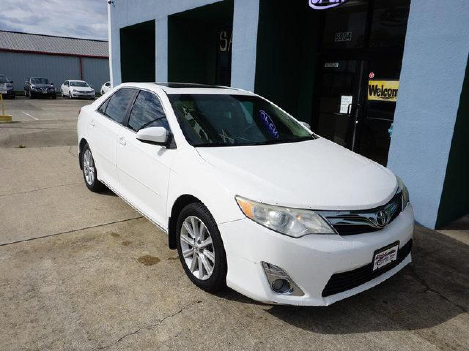 2014 White Toyota Camry (4T4BF1FK0ER) with an 2.5L 4Cyl engine, Automatic transmission, located at 6904 Johnston St., Lafayette, LA, 70503, (337) 988-1960, 30.143589, -92.100601 - Prices are subject to change as improvements done by the service dept. Prices are for Cash sales only, Plus TTL. This Vehicle is Serviced well and Warranties Available too. Easy Financing. Drives Great and everything works. Price subject to change as improvements done by the service dept. Easy CR - Photo #1
