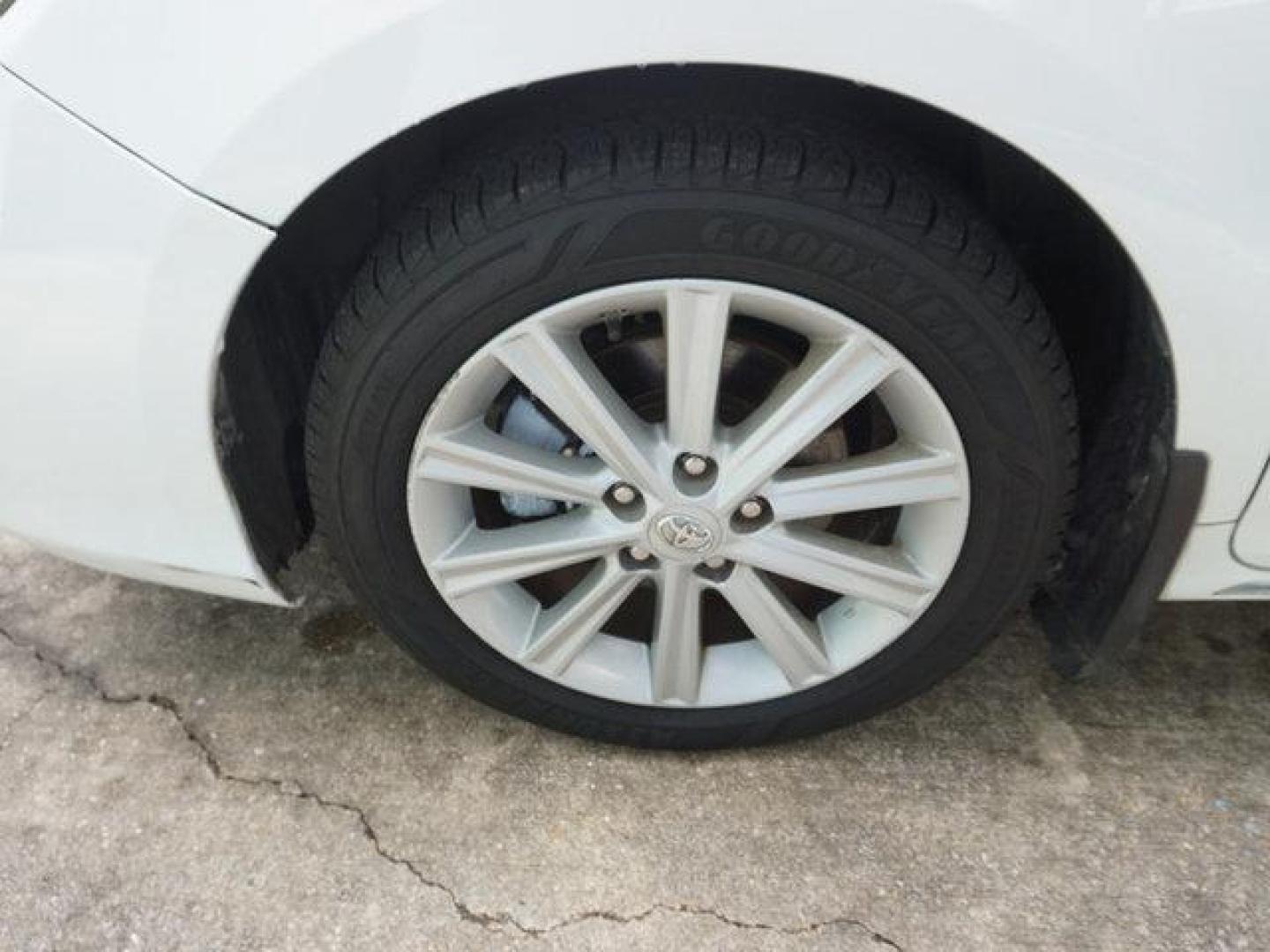 2014 Super White /Ash Toyota Camry 4dr Sdn I4 Auto L (Natl) *Ltd Avail* (4T4BF1FK0ER) with an 2.5L 4Cyl engine, Automatic transmission, located at 6904 Johnston St., Lafayette, LA, 70503, (337) 988-1960, 30.143589, -92.100601 - Photo#42