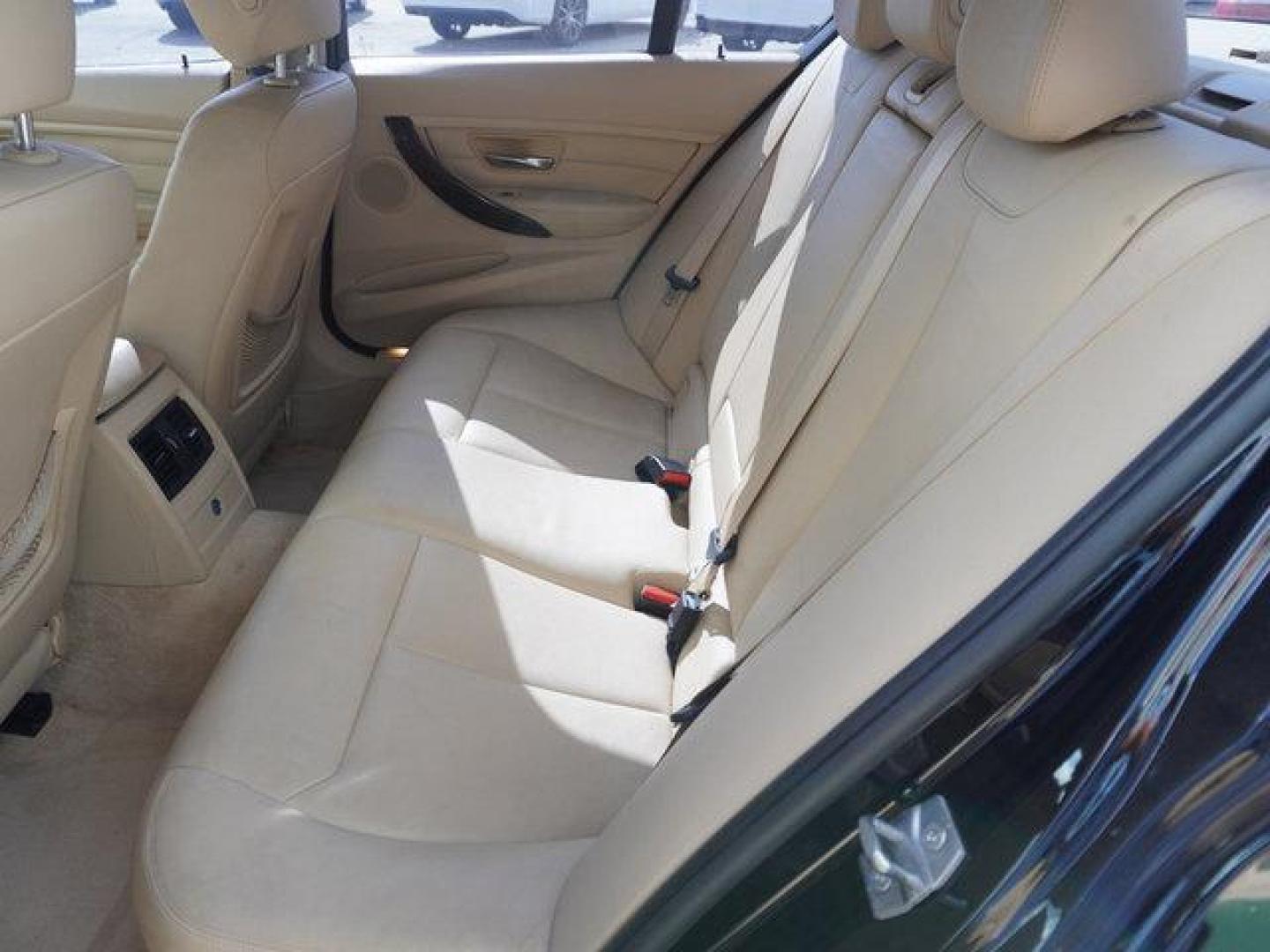 2014 Black /Black/Excl. Stitch BMW 3 Series 4dr Sdn 328i RWD (WBA3A5G52EN) with an 2.0L 4 Cyl engine, 8 Spd Automatic transmission, located at 6904 Johnston St., Lafayette, LA, 70503, (337) 988-1960, 30.143589, -92.100601 - Photo#54