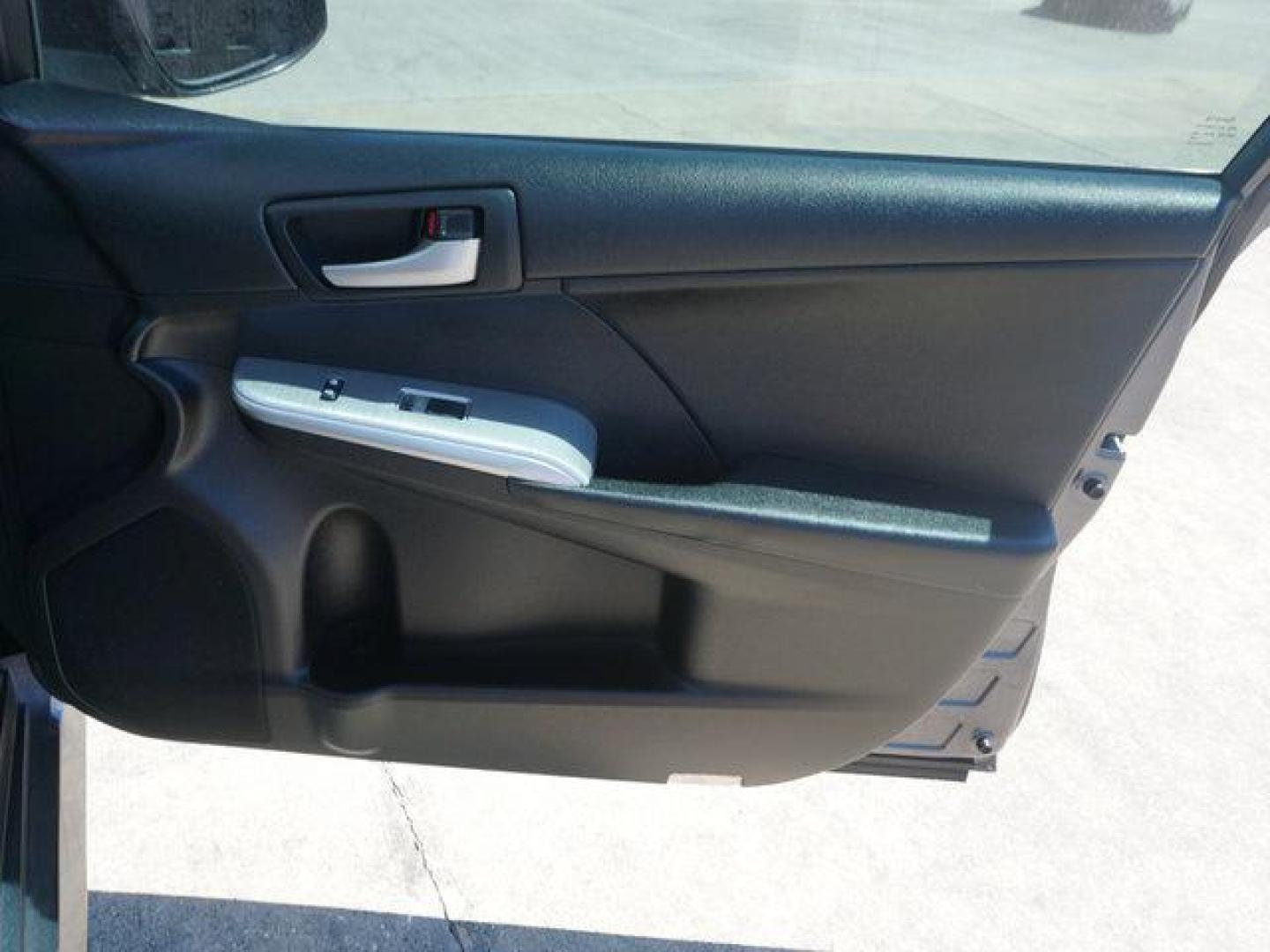 2012 Gray /Black/Ash Toyota Camry 4dr Sdn V6 Auto SE (Natl) (4T1BK1FK7CU) with an 3.5L 6 Cyl engine, Automatic transmission, located at 6904 Johnston St., Lafayette, LA, 70503, (337) 988-1960, 30.143589, -92.100601 - Photo#53