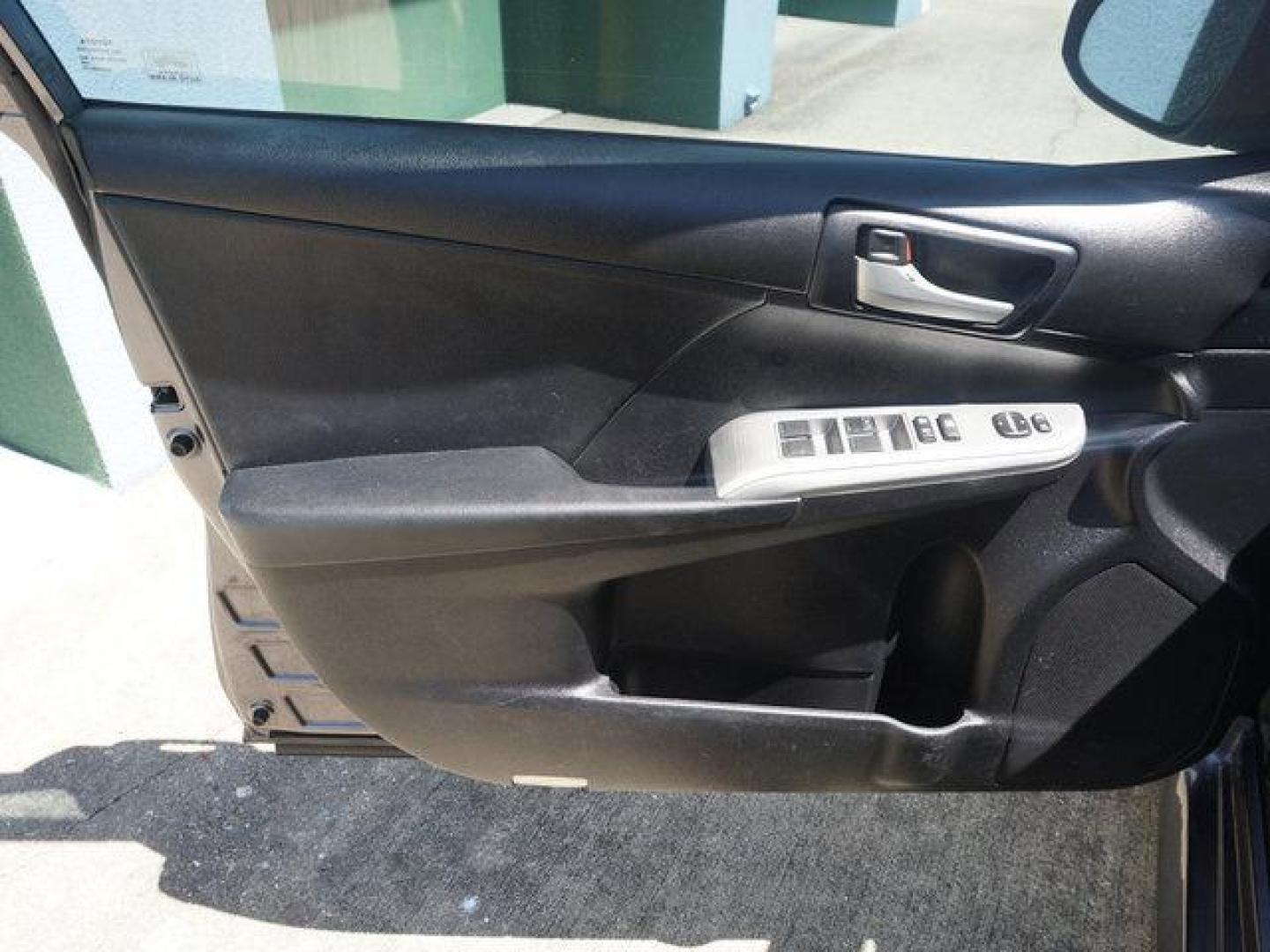 2012 Gray /Black/Ash Toyota Camry 4dr Sdn V6 Auto SE (Natl) (4T1BK1FK7CU) with an 3.5L 6 Cyl engine, Automatic transmission, located at 6904 Johnston St., Lafayette, LA, 70503, (337) 988-1960, 30.143589, -92.100601 - Photo#59