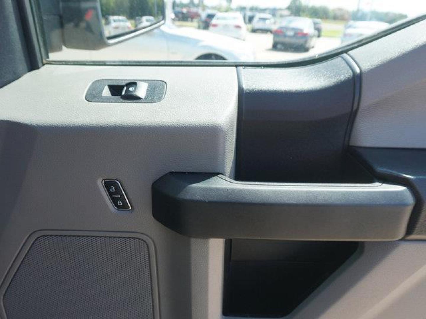 2015 Gray /Dark Earth Gray Ford F-150 2WD SuperCab 145 XL (1FTEX1CP0FK) with an 2.7L 6 Cyl engine, Automatic transmission, located at 6904 Johnston St., Lafayette, LA, 70503, (337) 988-1960, 30.143589, -92.100601 - Photo#19